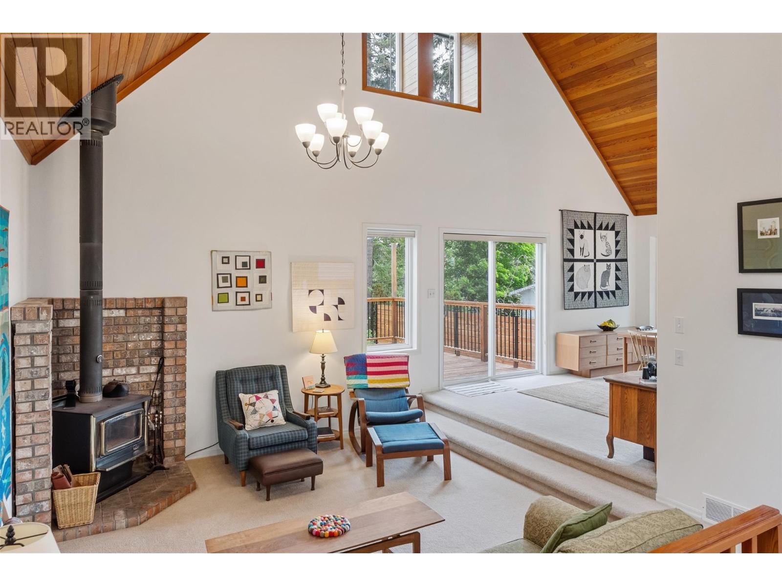 3070 Debeck Road, Naramata, British Columbia  V0H 1N1 - Photo 14 - 10390245