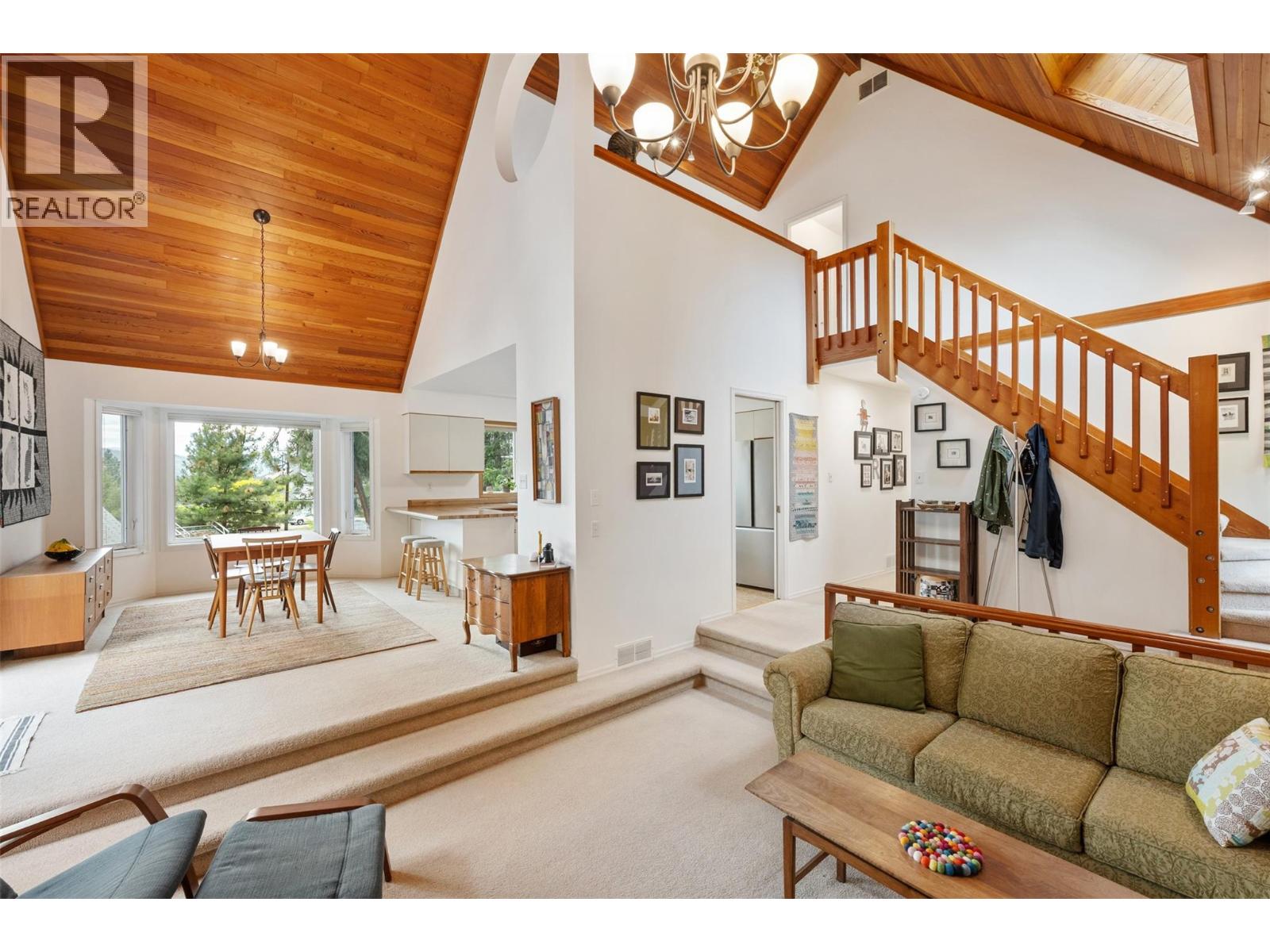 3070 Debeck Road, Naramata, British Columbia  V0H 1N1 - Photo 5 - 10390245