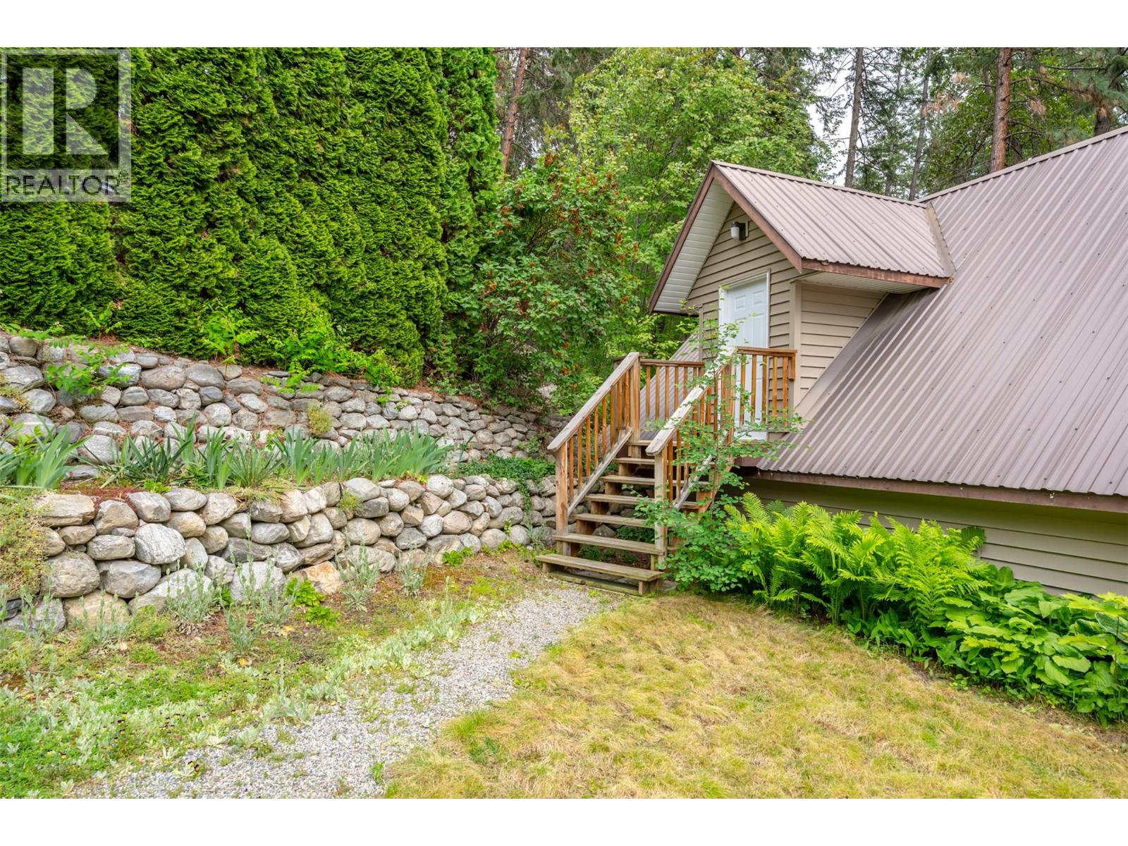 3070 Debeck Road, Naramata, British Columbia  V0H 1N1 - Photo 84 - 10390245