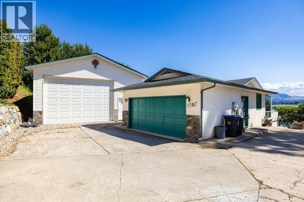 2387 Campbell Road, West Kelowna, British Columbia  V1Z 1S9 - Photo 4 - 10389997