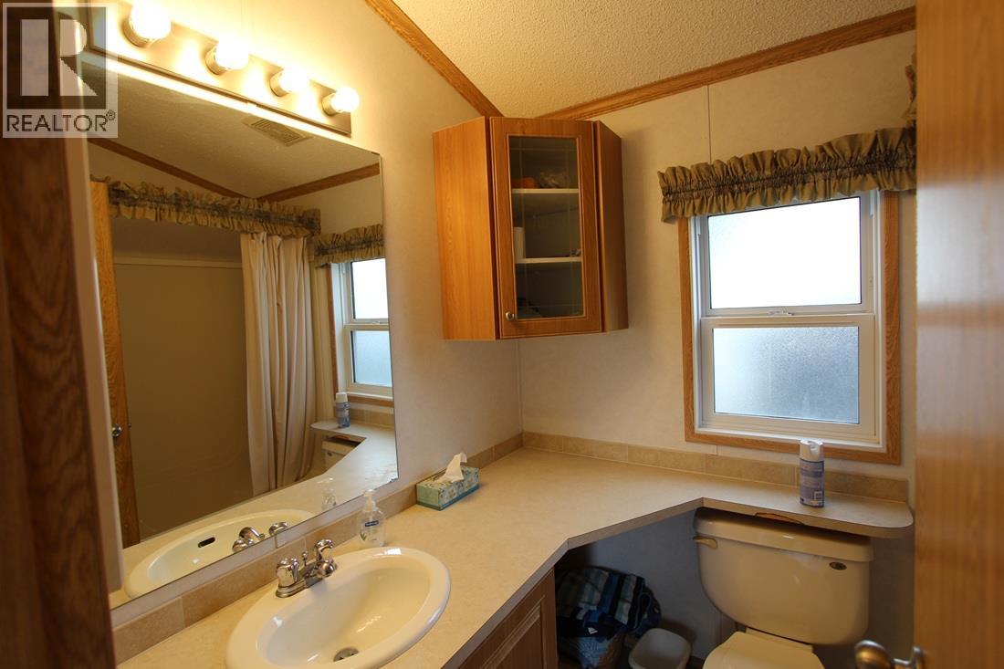 3980 Squilax-Anglemont Road Unit# 251, Scotch Creek, British Columbia  V0E 1M5 - Photo 6 - 10390273