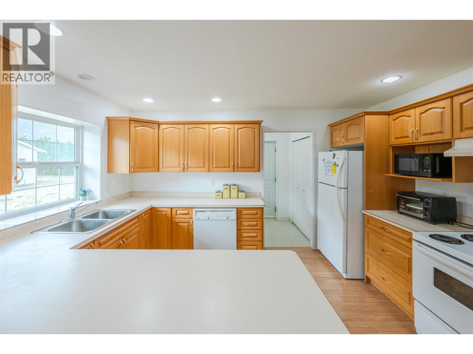 2185 Newton Road, Cawston, British Columbia  V0X 1C1 - Photo 17 - 10390214