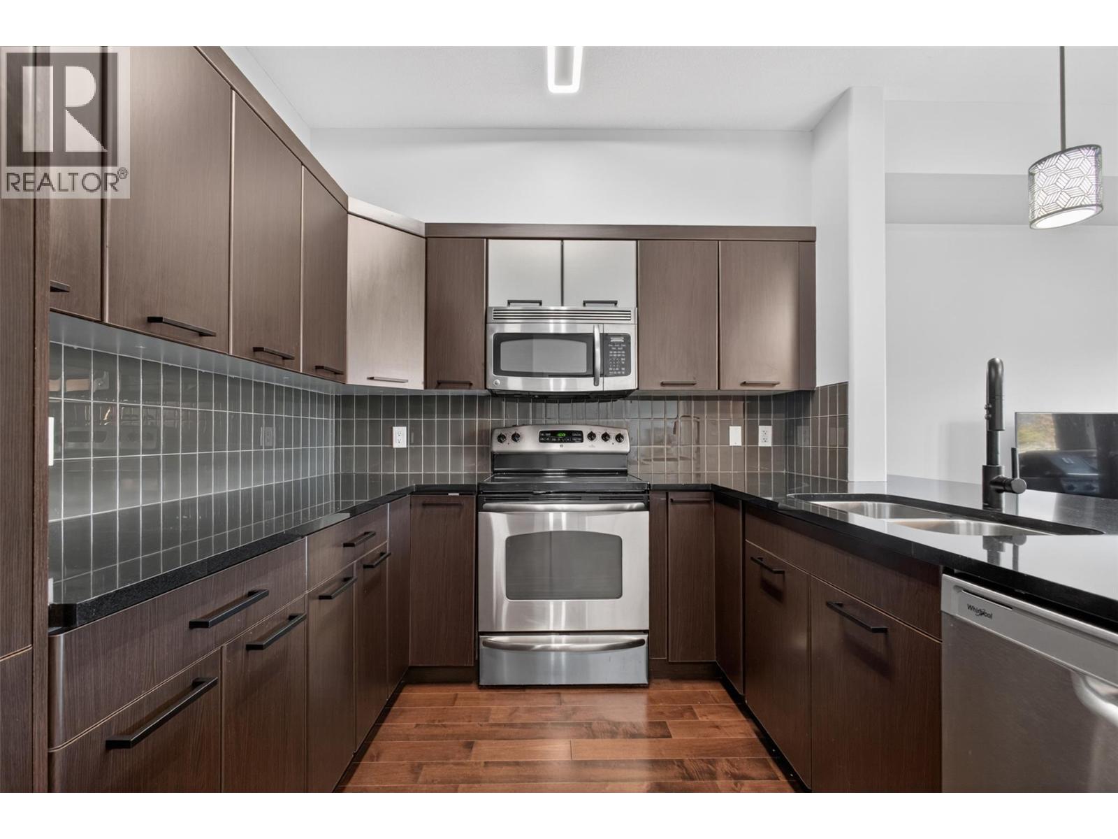 3645 Carrington Road Unit# 407, West Kelowna, British Columbia  V4T 3G9 - Photo 3 - 10389349