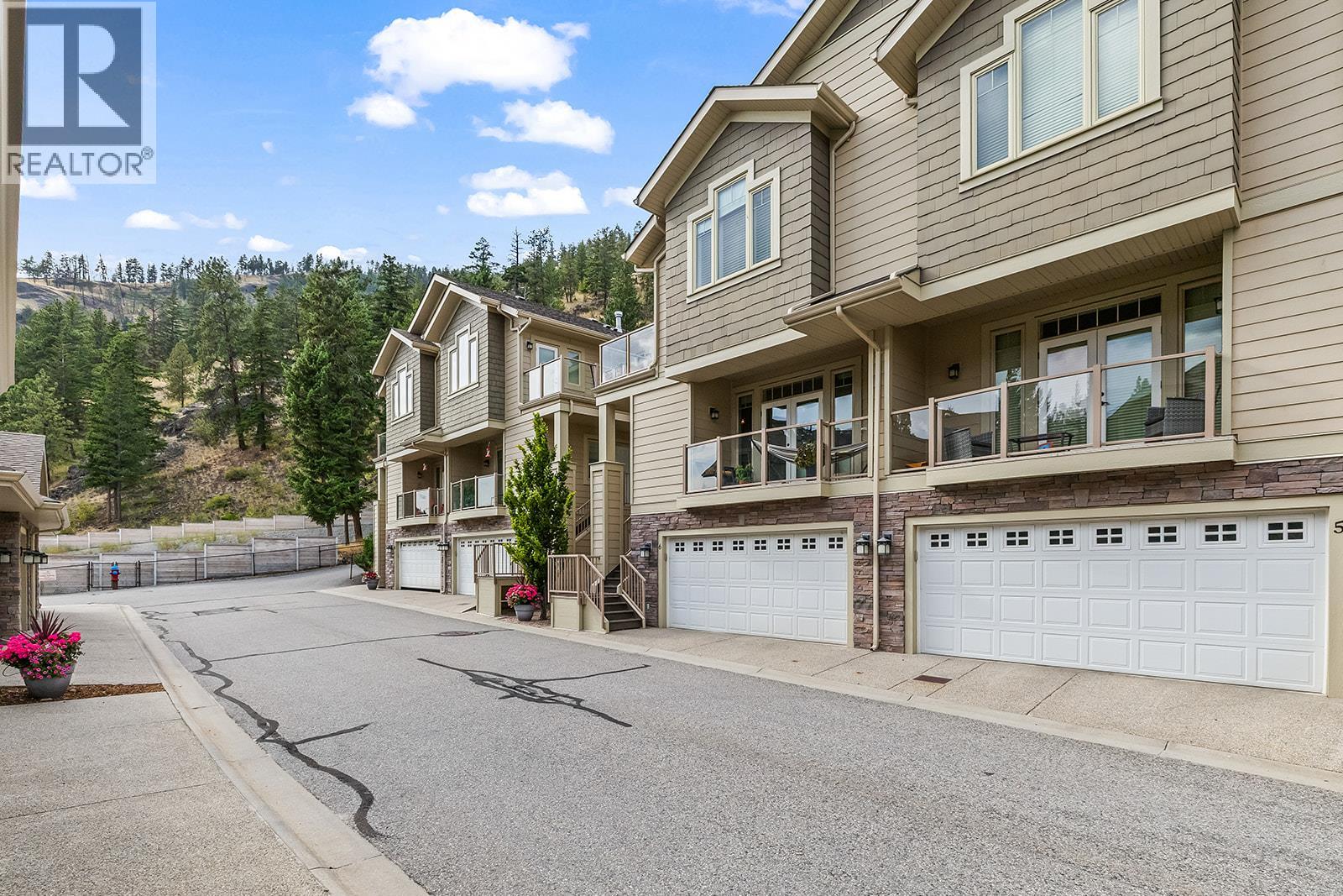 2283 Shannon Heights Court Unit# 6, West Kelowna, British Columbia  V4T 3B9 - Photo 4 - 10390266