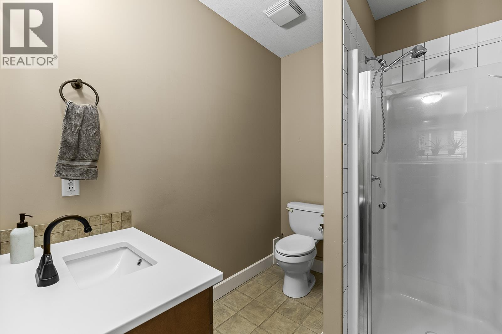 2283 Shannon Heights Court Unit# 6, West Kelowna, British Columbia  V4T 3B9 - Photo 53 - 10390266