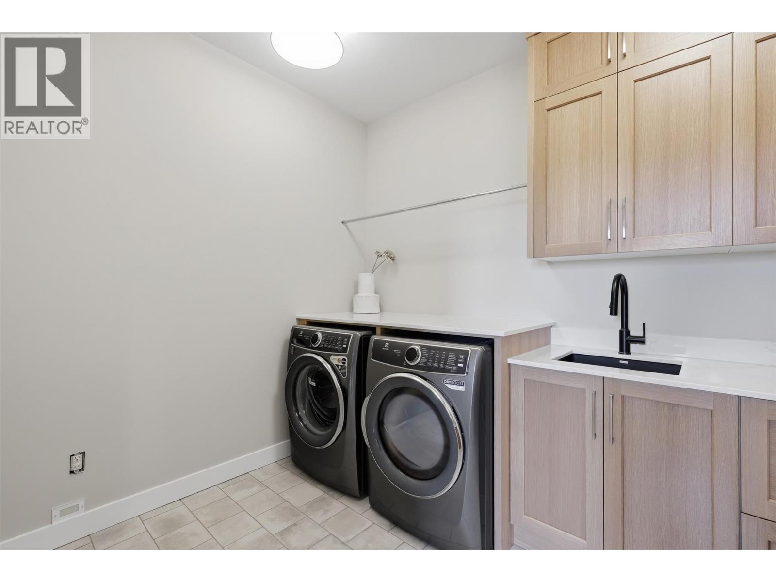 2086 Linfield Drive, Kamloops, British Columbia  V1S 0G3 - Photo 61 - 10389947