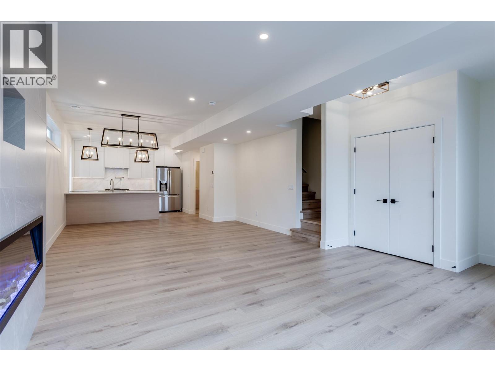 796 Glenwood Avenue Unit# 2, Kelowna, British Columbia  V1Y 5M5 - Photo 10 - 10389614