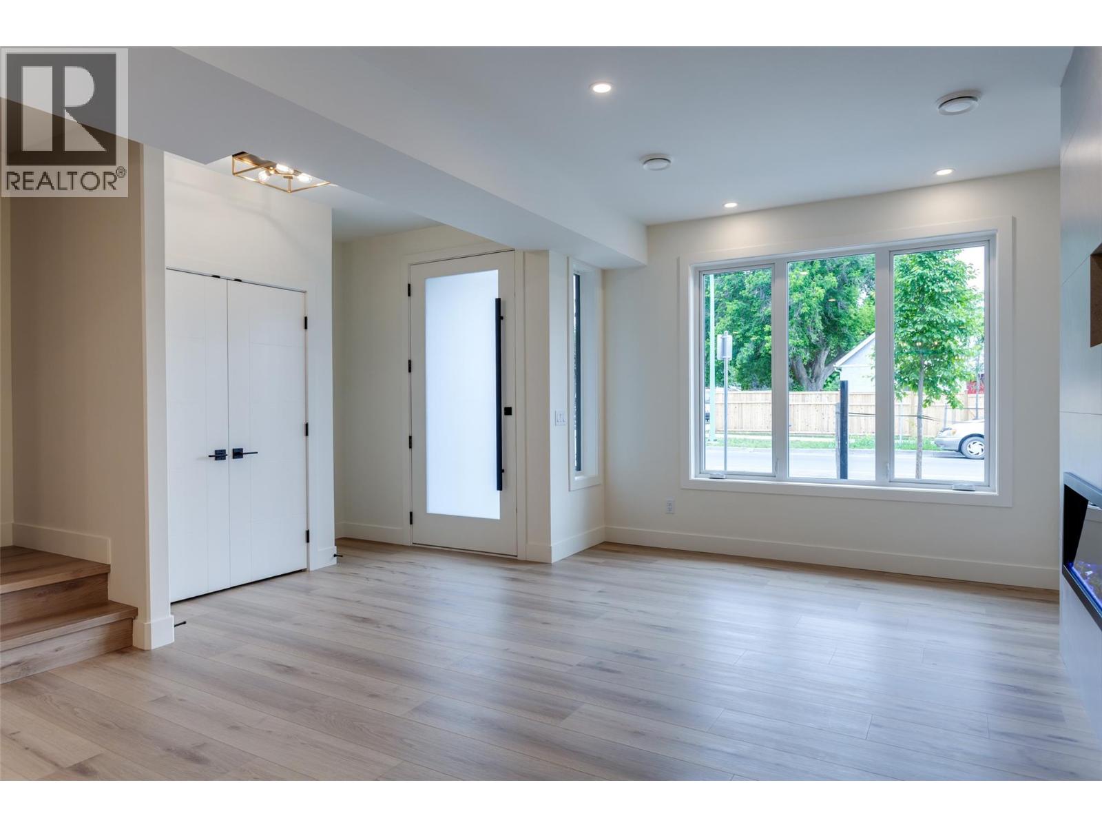 796 Glenwood Avenue Unit# 2, Kelowna, British Columbia  V1Y 5M5 - Photo 11 - 10389614