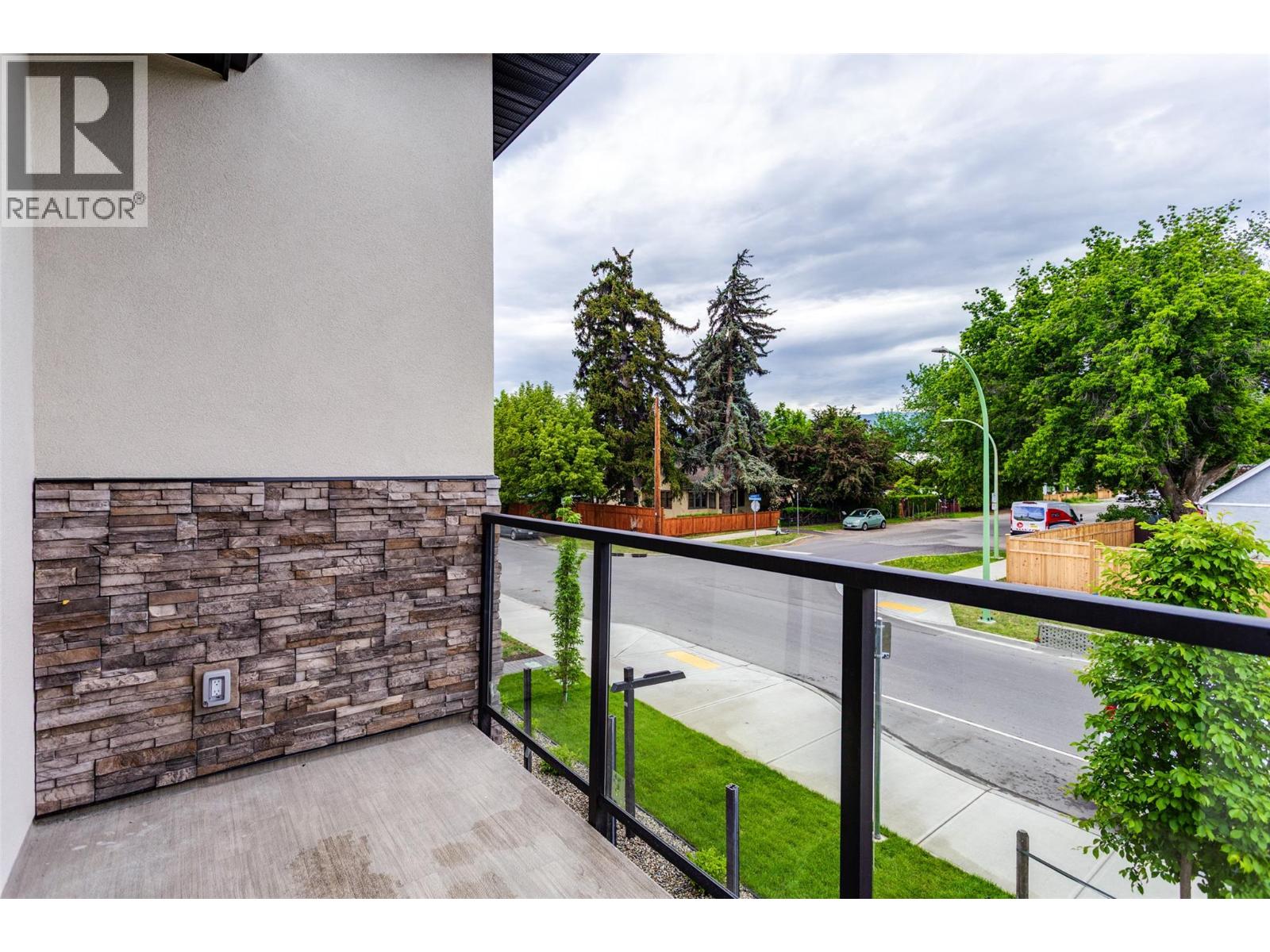 796 Glenwood Avenue Unit# 2, Kelowna, British Columbia  V1Y 5M5 - Photo 31 - 10389614