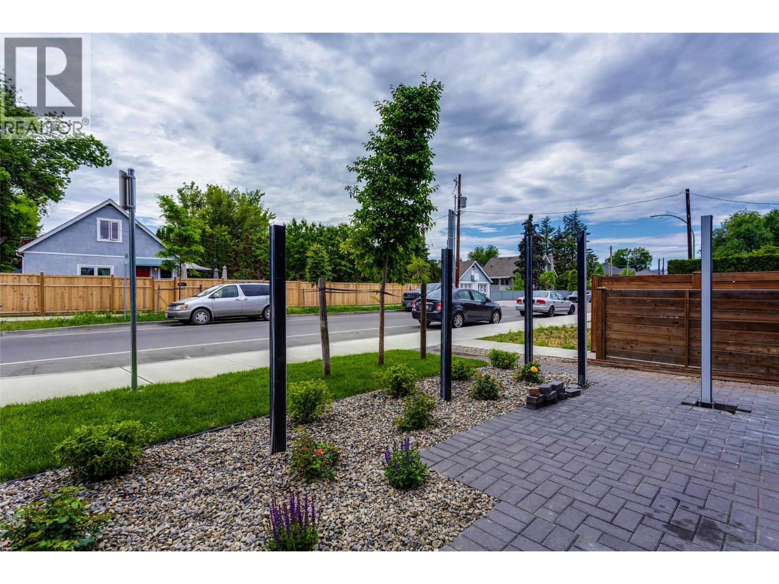 796 Glenwood Avenue Unit# 2, Kelowna, British Columbia  V1Y 5M5 - Photo 6 - 10389614