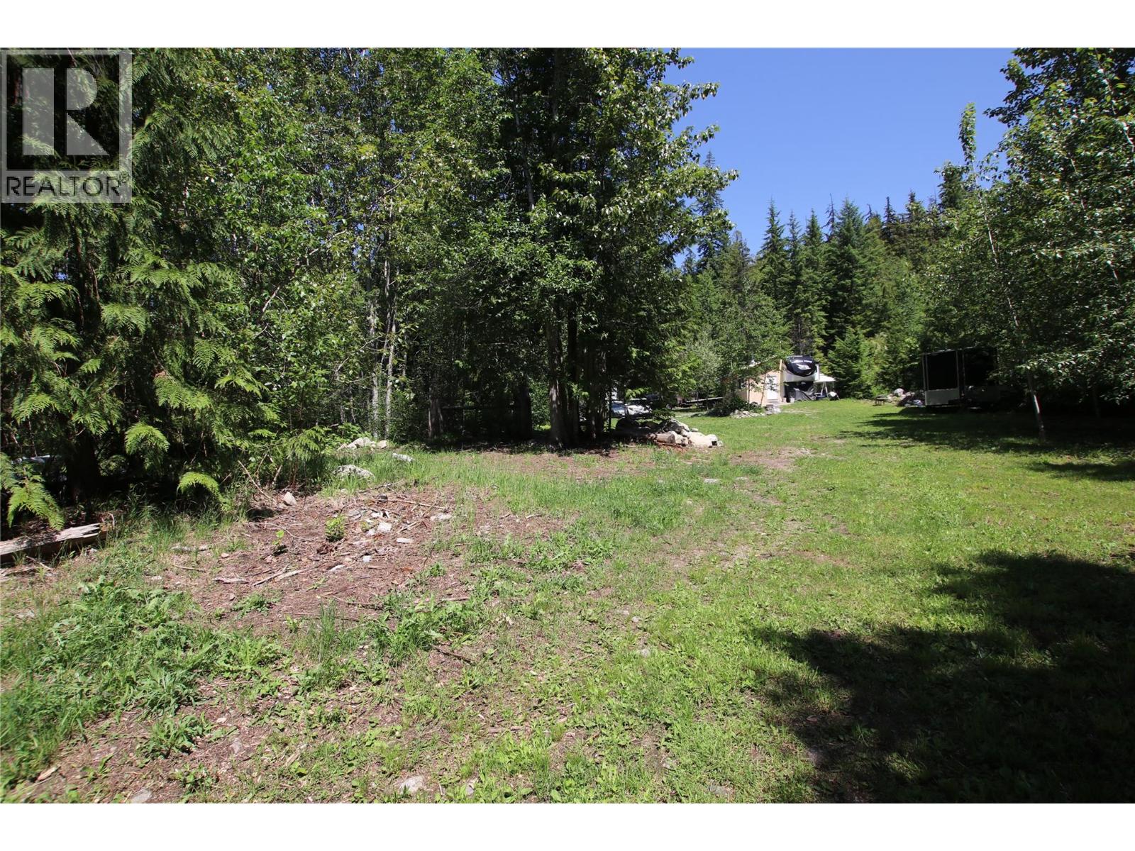 7735 Stewart Road, Fauquier, British Columbia  V0G 1K0 - Photo 14 - 10389520
