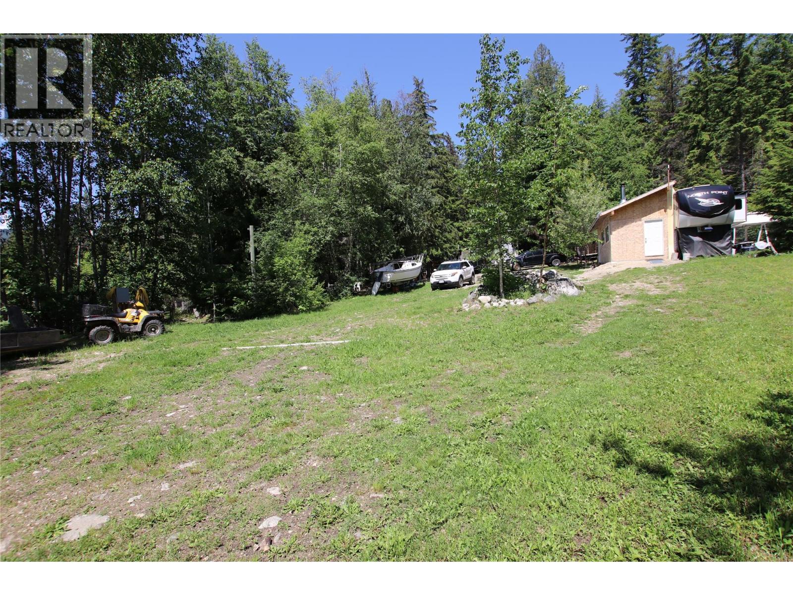 7735 Stewart Road, Fauquier, British Columbia  V0G 1K0 - Photo 38 - 10389520