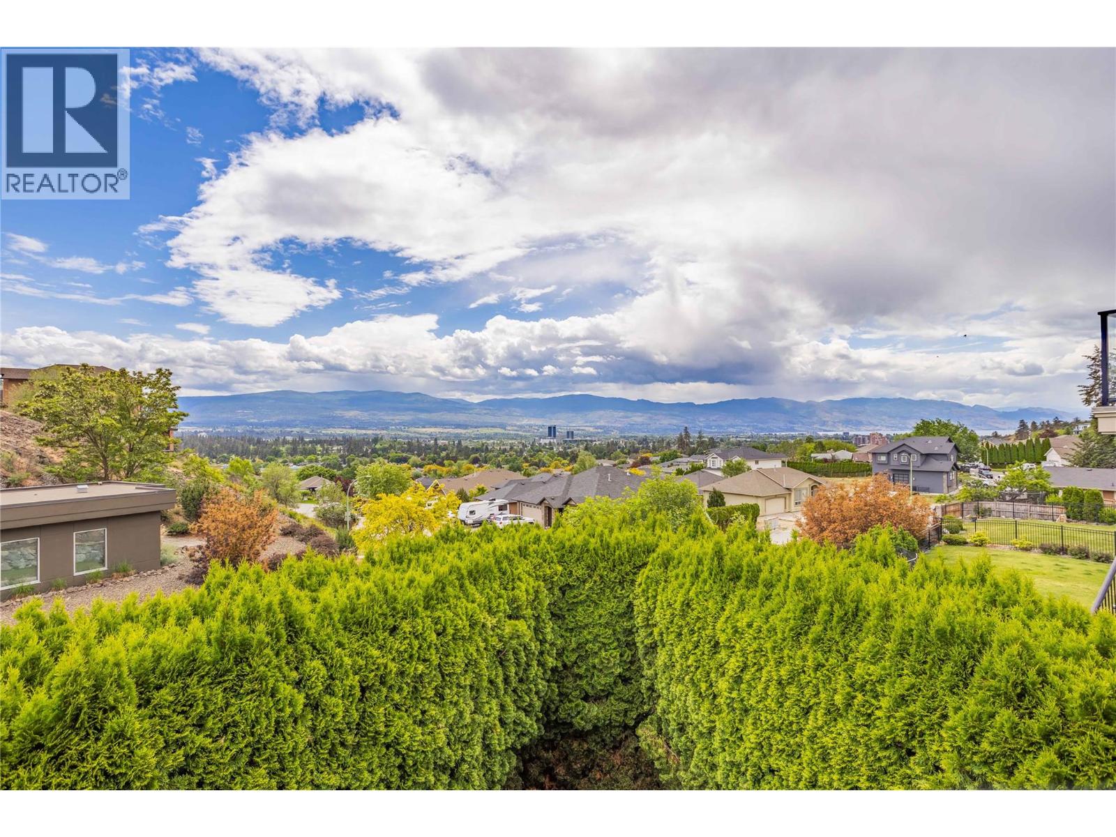 628 Spruceview Place S, Kelowna, British Columbia  V1V 2P7 - Photo 42 - 10386286