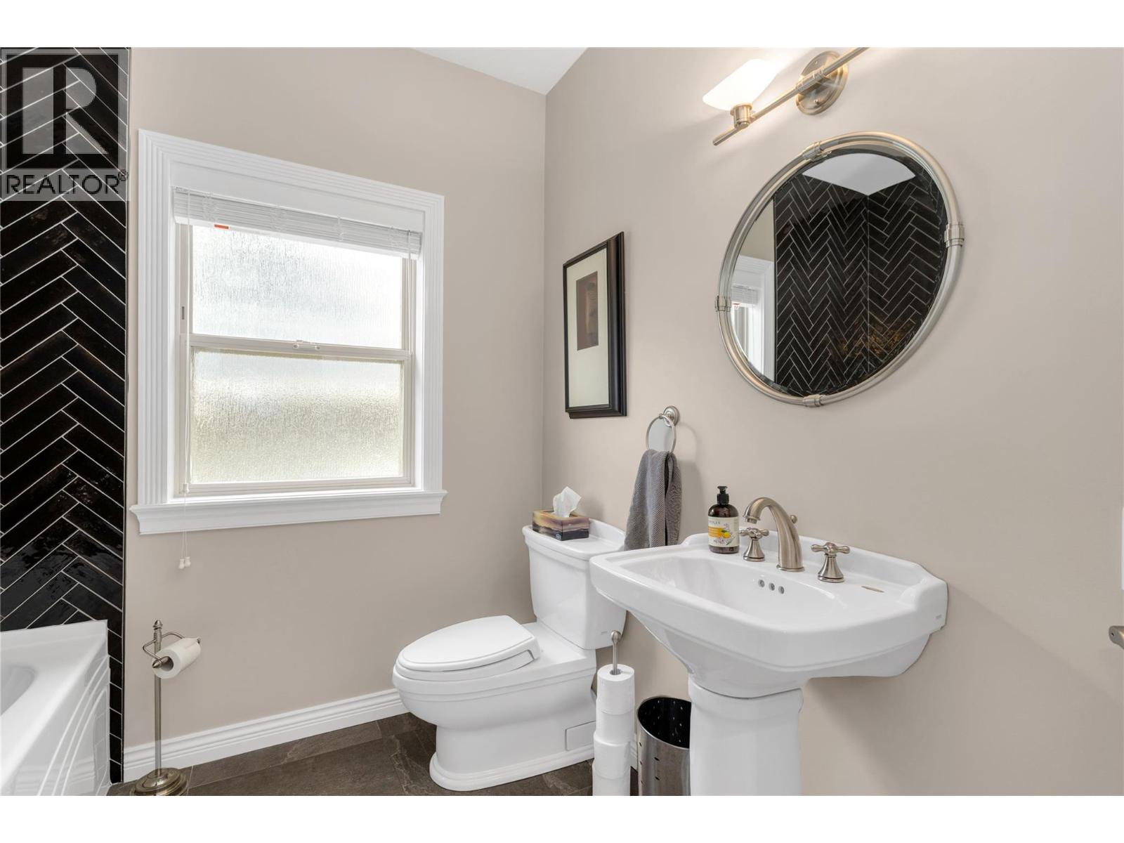 628 Spruceview Place S, Kelowna, British Columbia  V1V 2P7 - Photo 44 - 10386286
