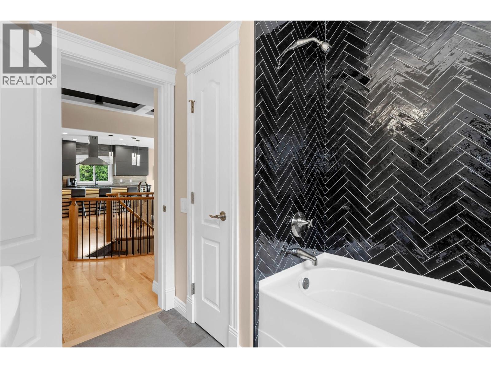 628 Spruceview Place S, Kelowna, British Columbia  V1V 2P7 - Photo 45 - 10386286