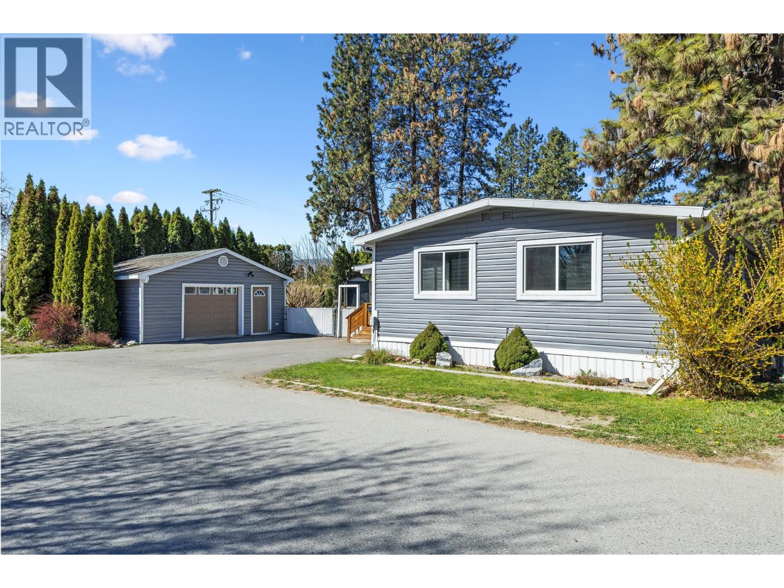1999 97 Highway S Unit# 266, West Kelowna, British Columbia  V1Z 1B2 - Photo 3 - 10390293