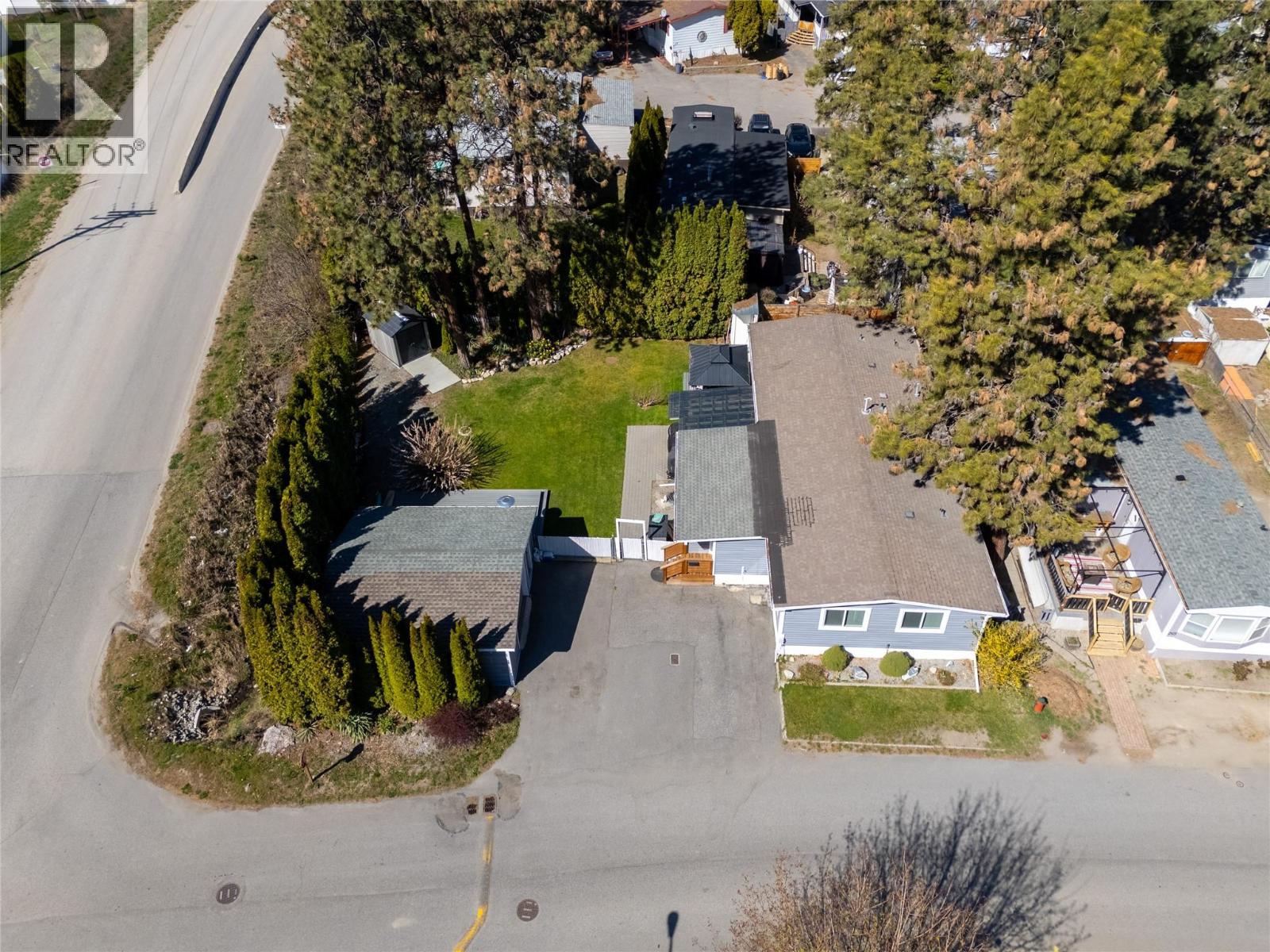 1999 97 Highway S Unit# 266, West Kelowna, British Columbia  V1Z 1B2 - Photo 45 - 10390293