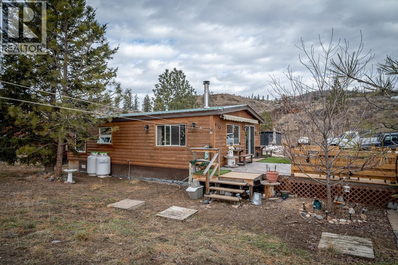 5173 Trans Canada Highway, Kamloops, British Columbia  V1S 2A5 - Photo 1 - 10390279