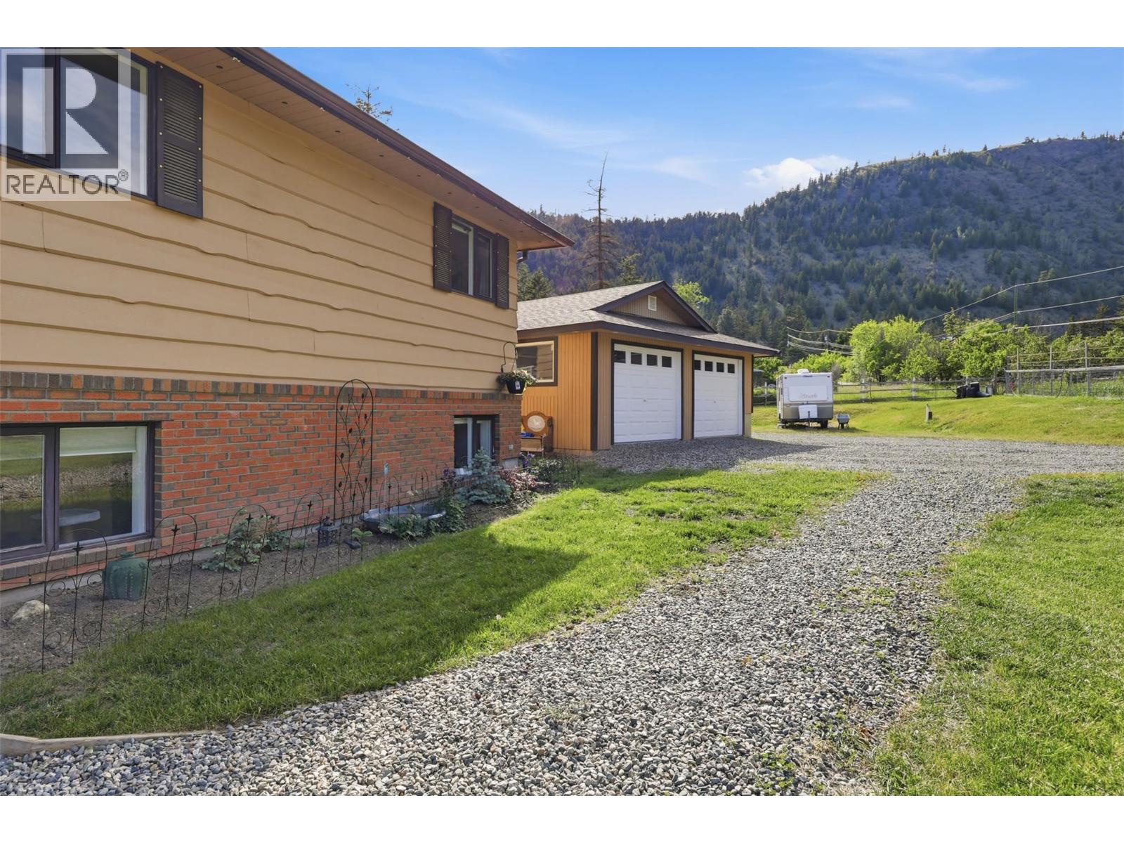 2015 Pratt Road, Kamloops, British Columbia  V2C 5Z7 - Photo 58 - 10390256