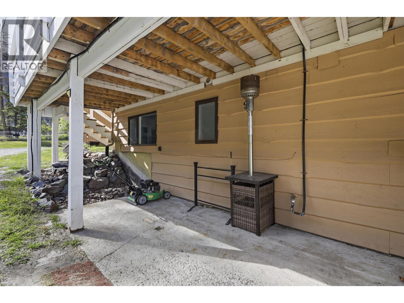 2015 Pratt Road, Kamloops, British Columbia  V2C 5Z7 - Photo 61 - 10390256