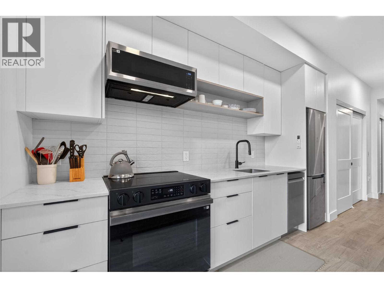 620 Coronation Avenue Unit# 211, Kelowna, British Columbia  V1Y 0N8 - Photo 6 - 10390220