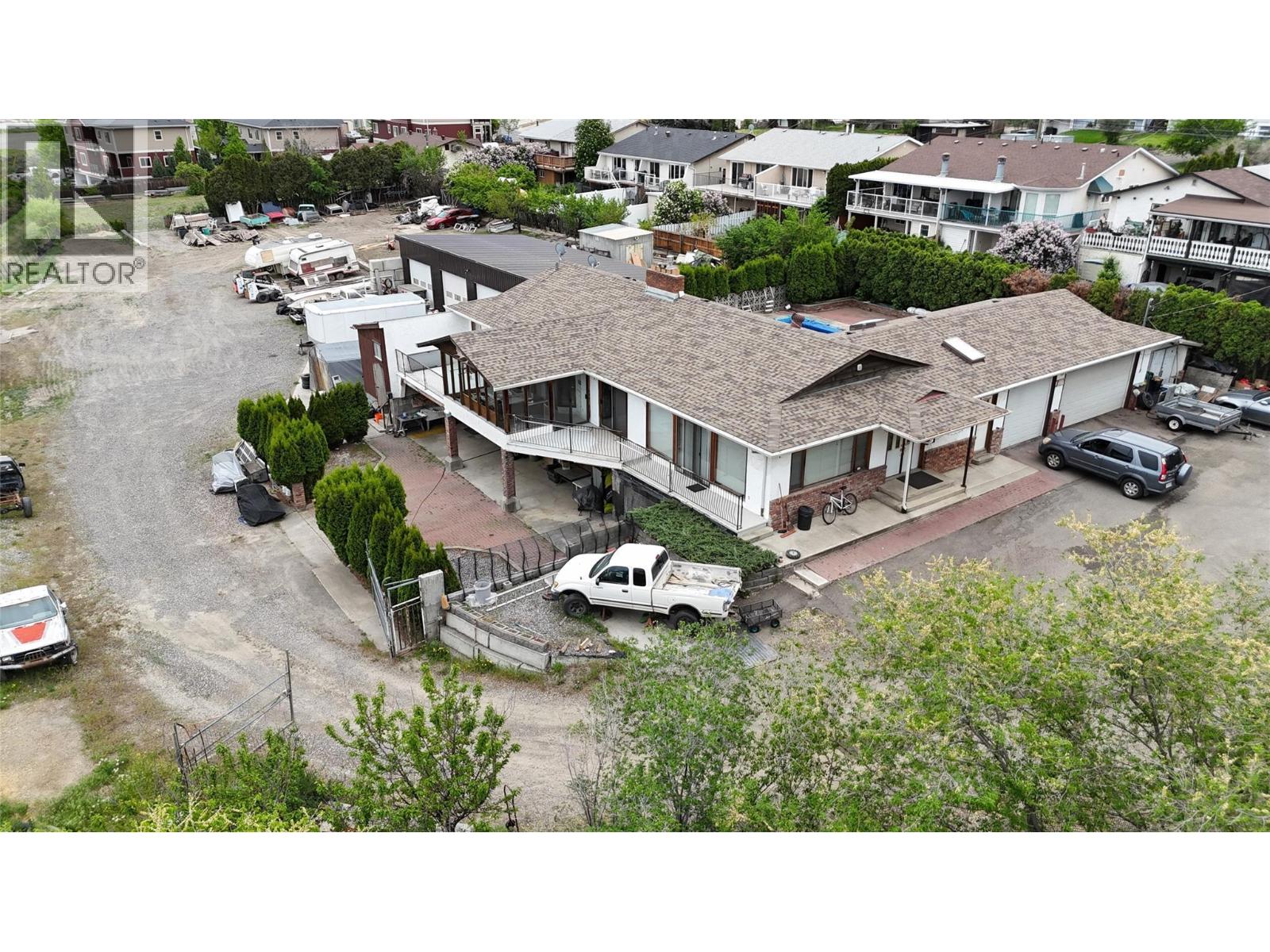 964 Fernie Road, Kamloops, British Columbia  V2C 1B3 - Photo 1 - 10390173