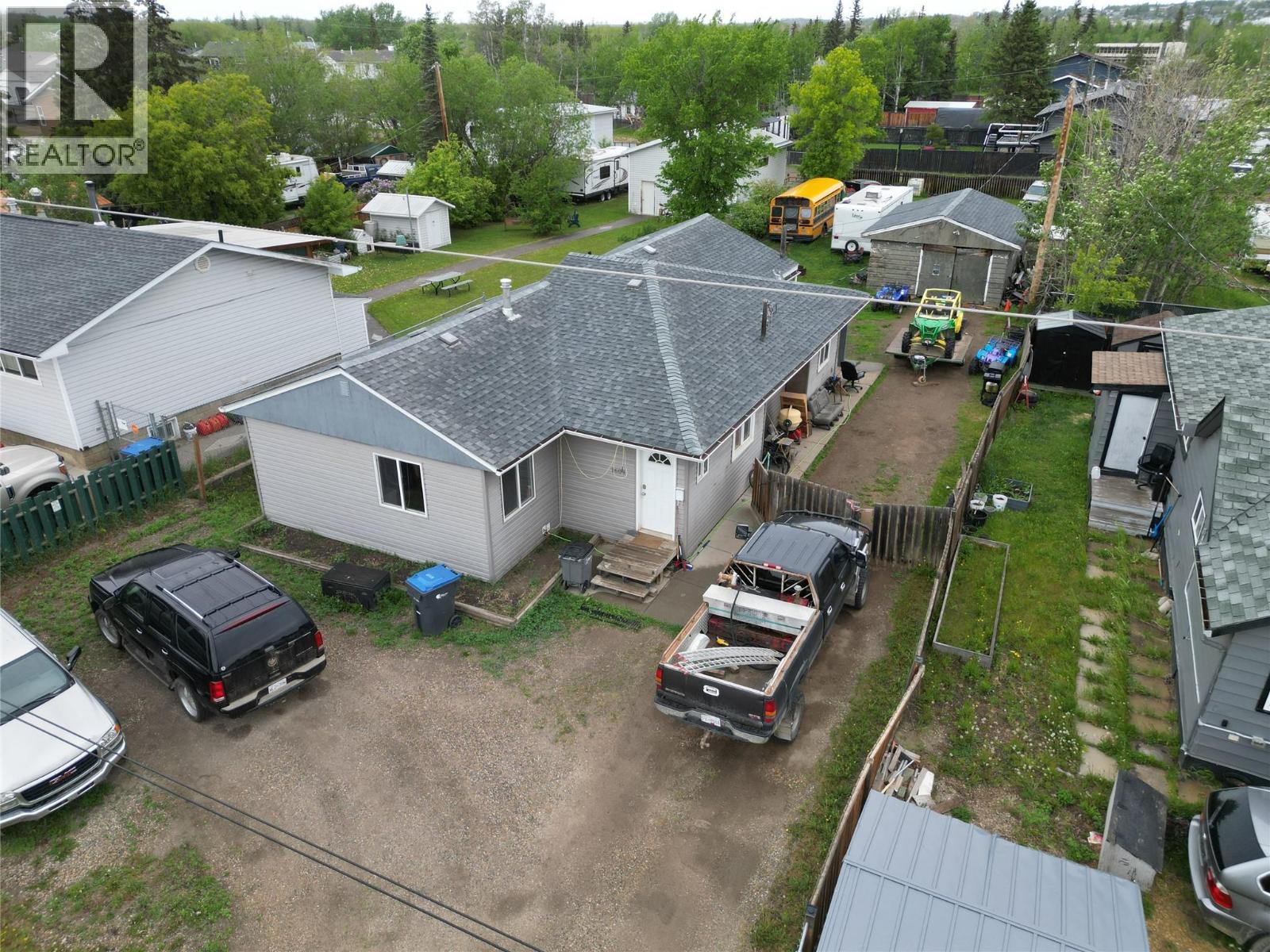 1604 108 Avenue, Dawson Creek, British Columbia  V1G 2T6 - Photo 1 - 10390316
