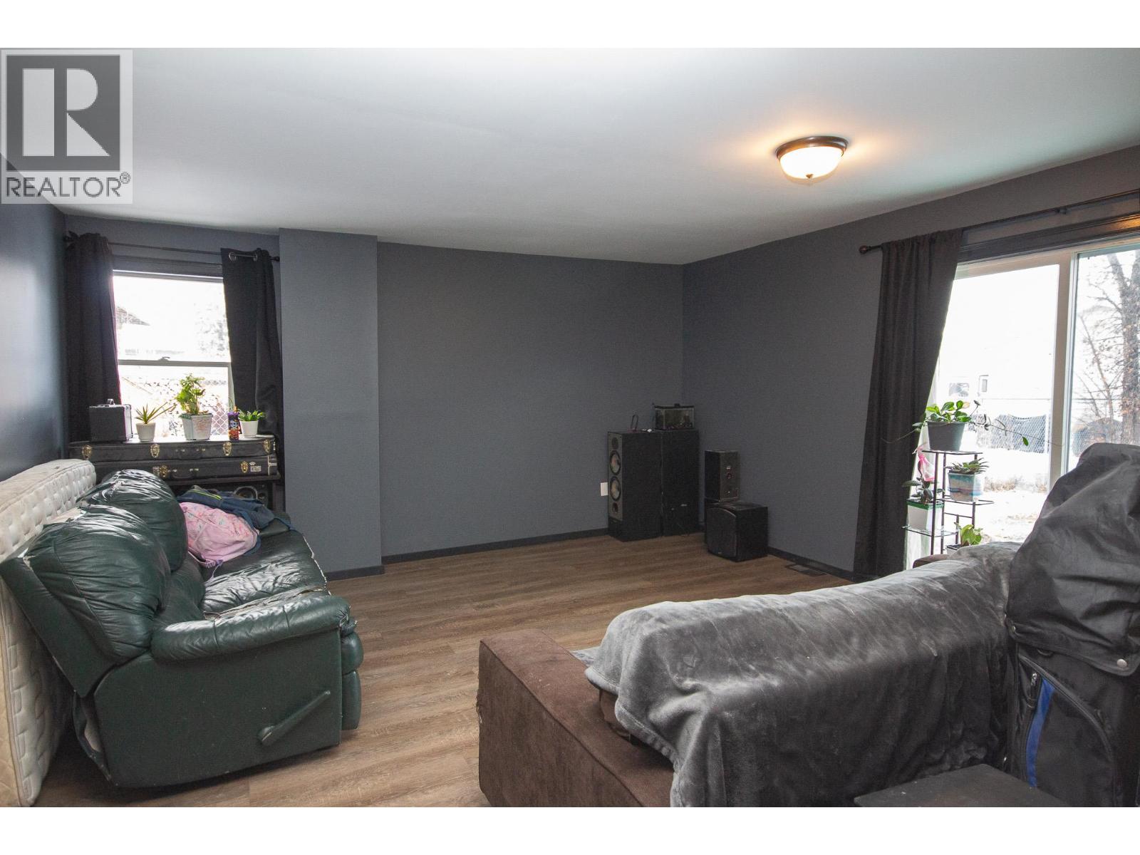 1604 108 Avenue, Dawson Creek, British Columbia  V1G 2T6 - Photo 7 - 10390316