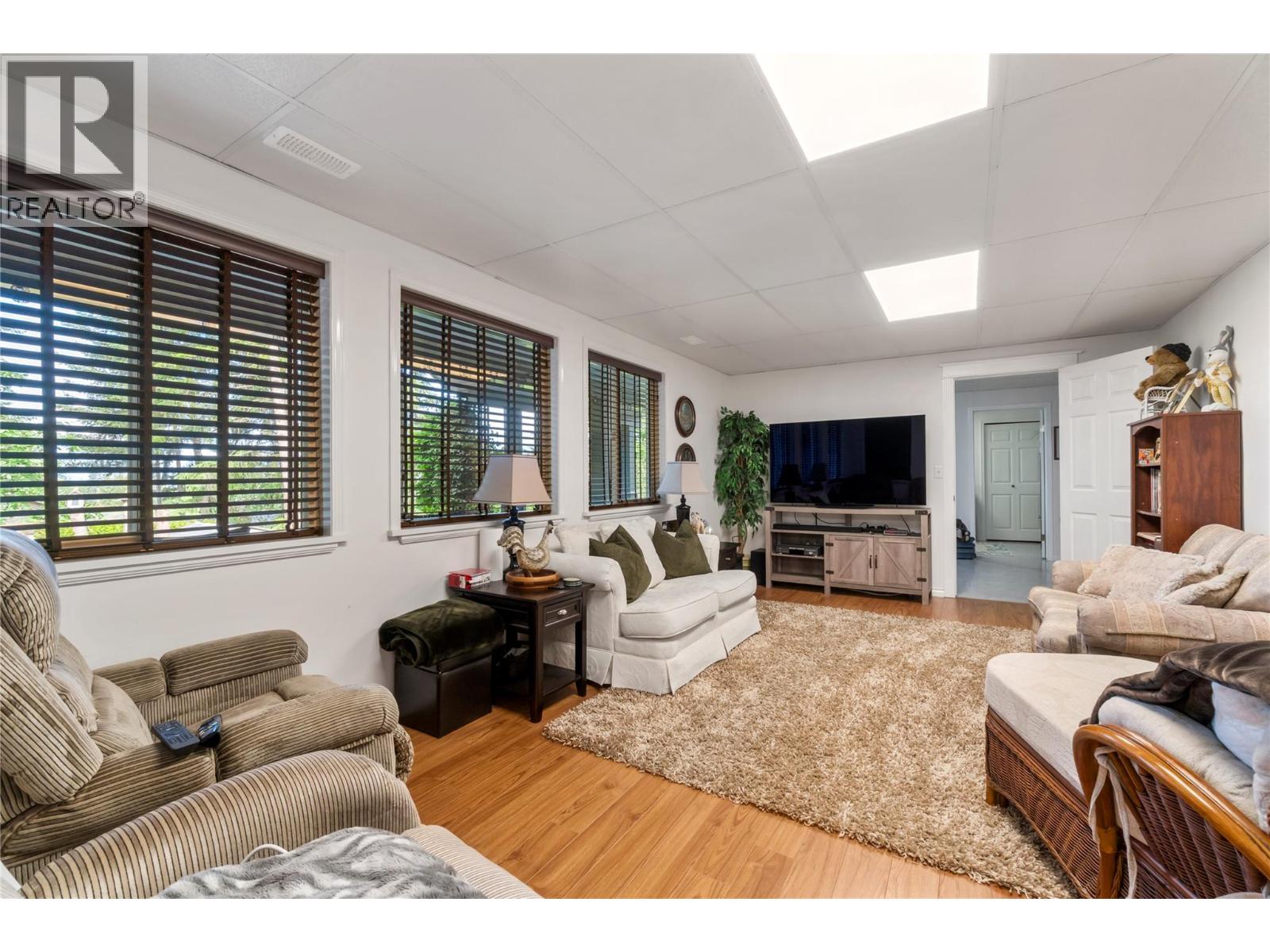 2215 Lakeview Drive, Blind Bay, British Columbia  V0E 2W2 - Photo 40 - 10390274