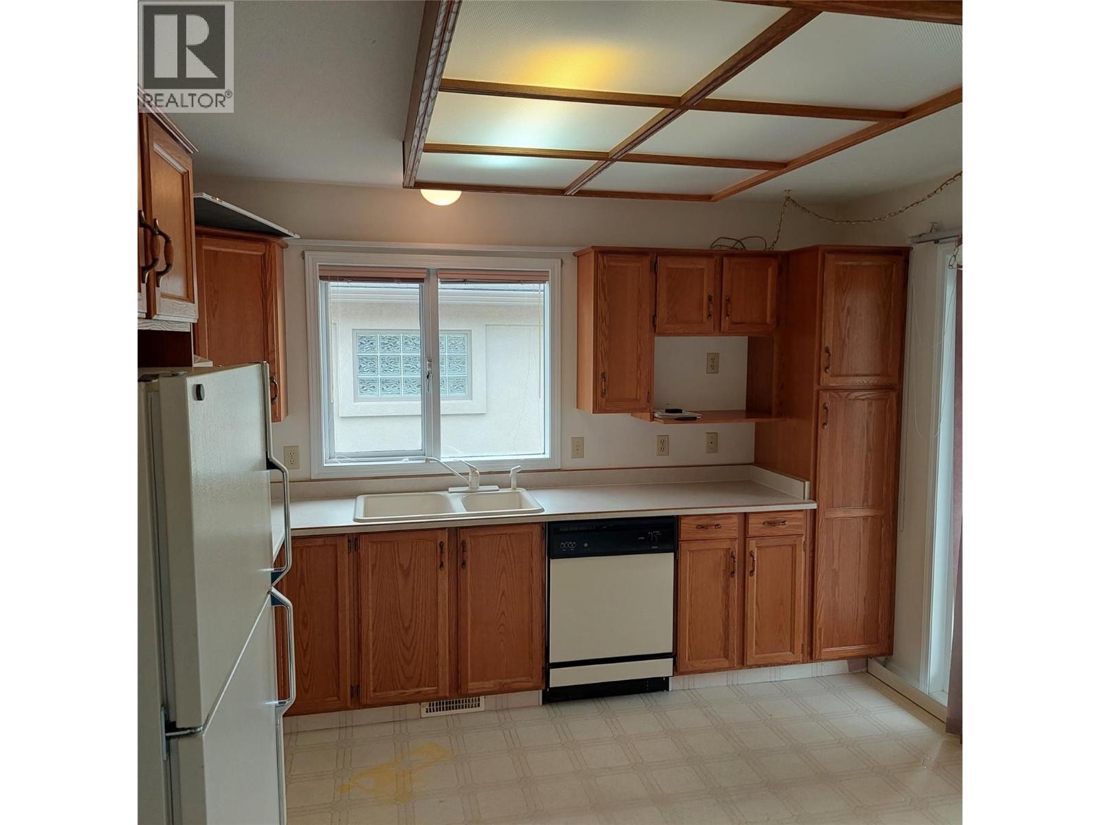 595 Yates Road Unit# 114, Kelowna, British Columbia  V1V 1P8 - Photo 2 - 10390156