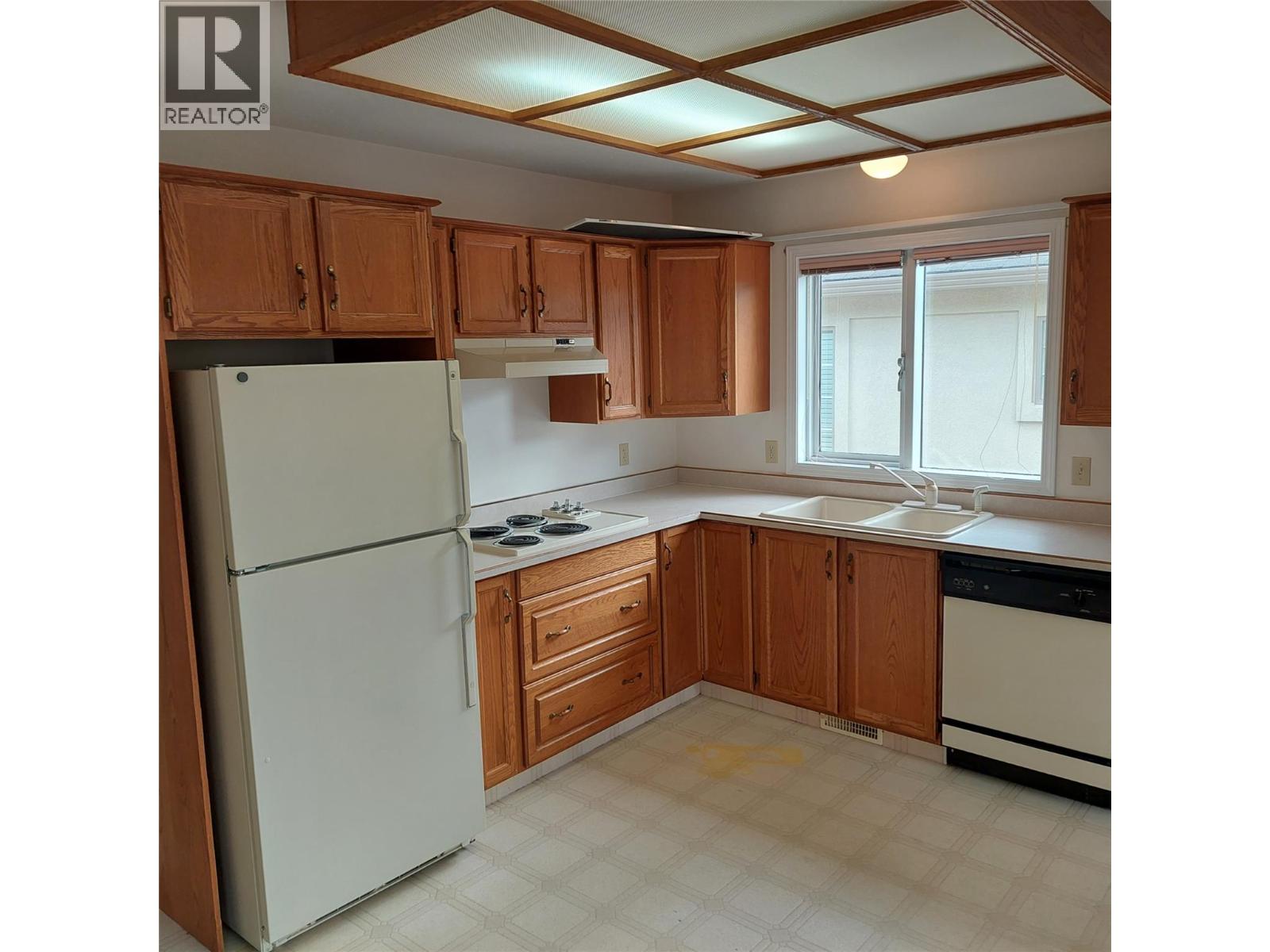 595 Yates Road Unit# 114, Kelowna, British Columbia  V1V 1P8 - Photo 3 - 10390156