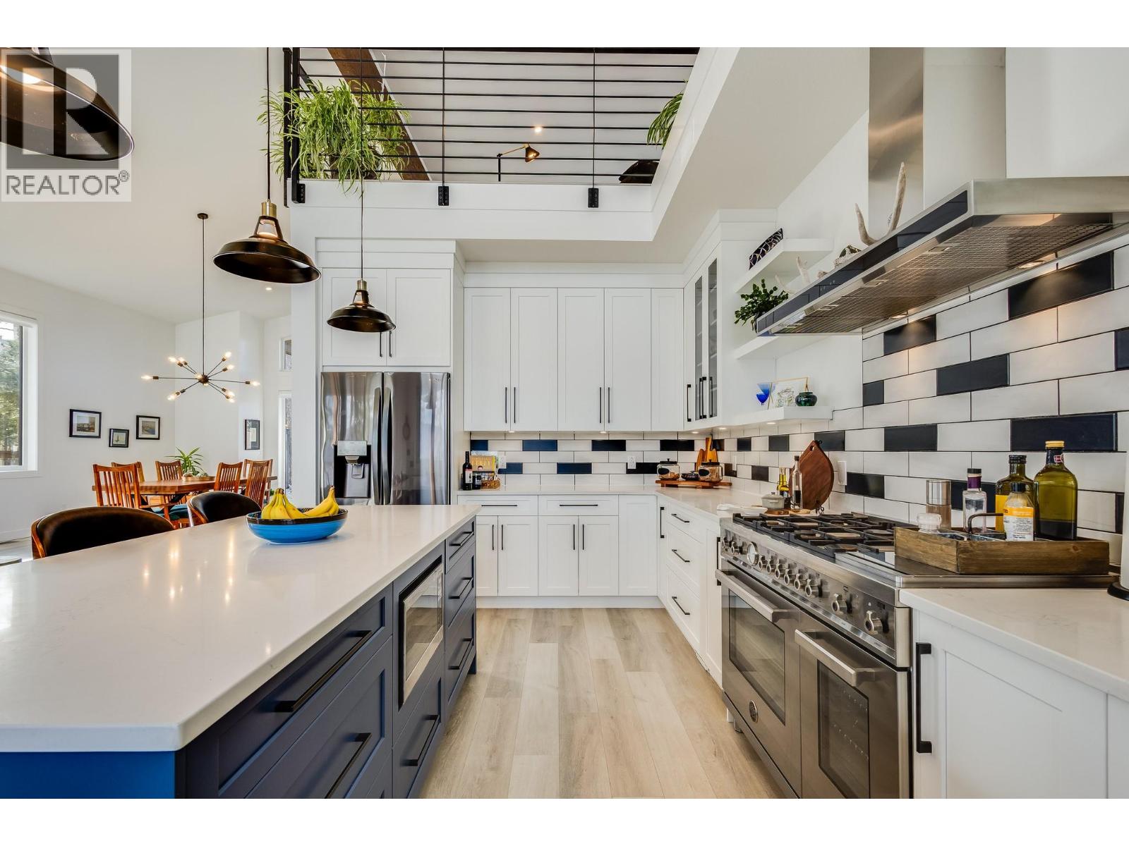 7235 Dunwaters Road, Kelowna, British Columbia  V1Z 3W4 - Photo 15 - 10389942