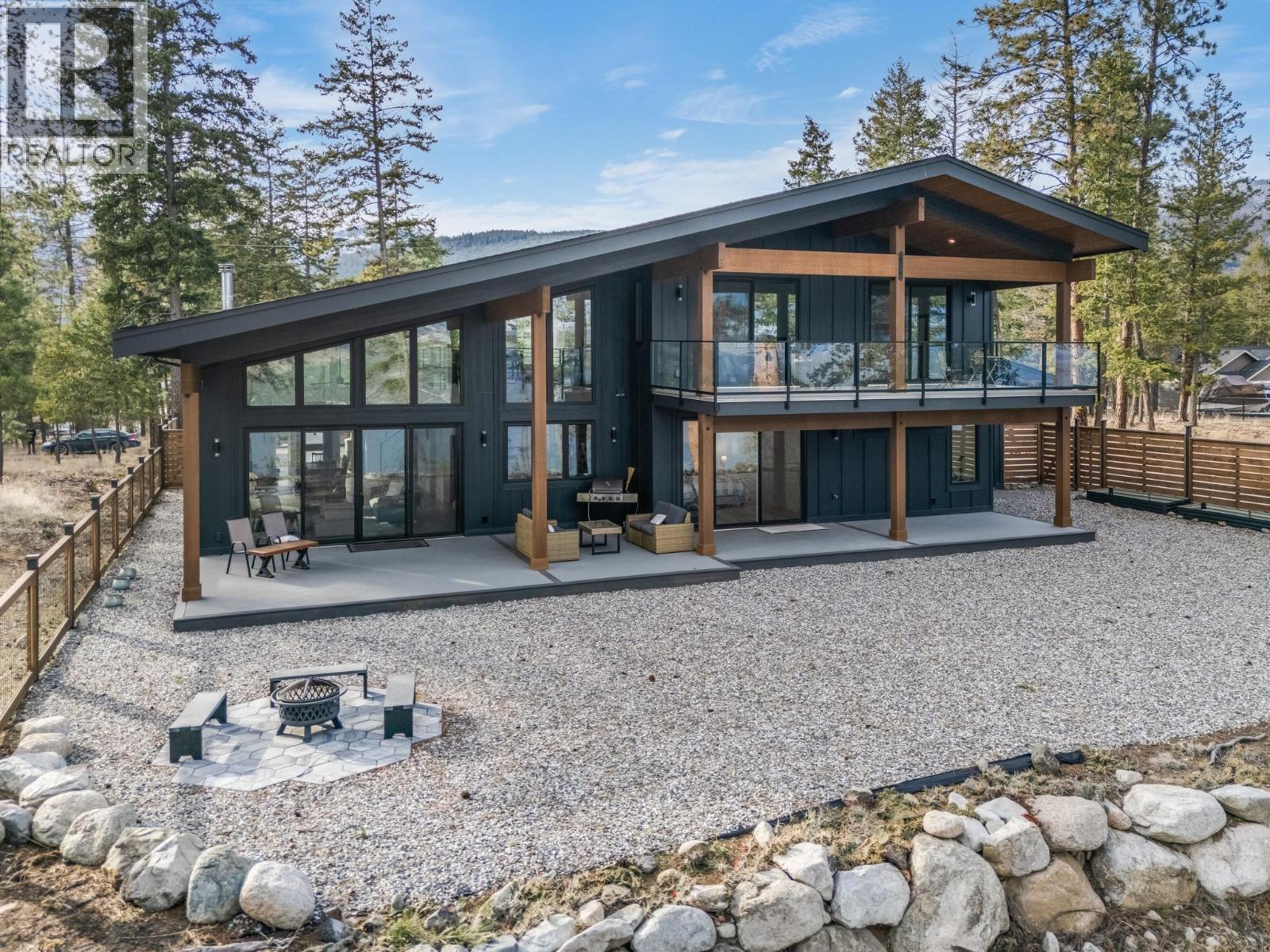 7235 Dunwaters Road, Kelowna, British Columbia  V1Z 3W4 - Photo 3 - 10389942