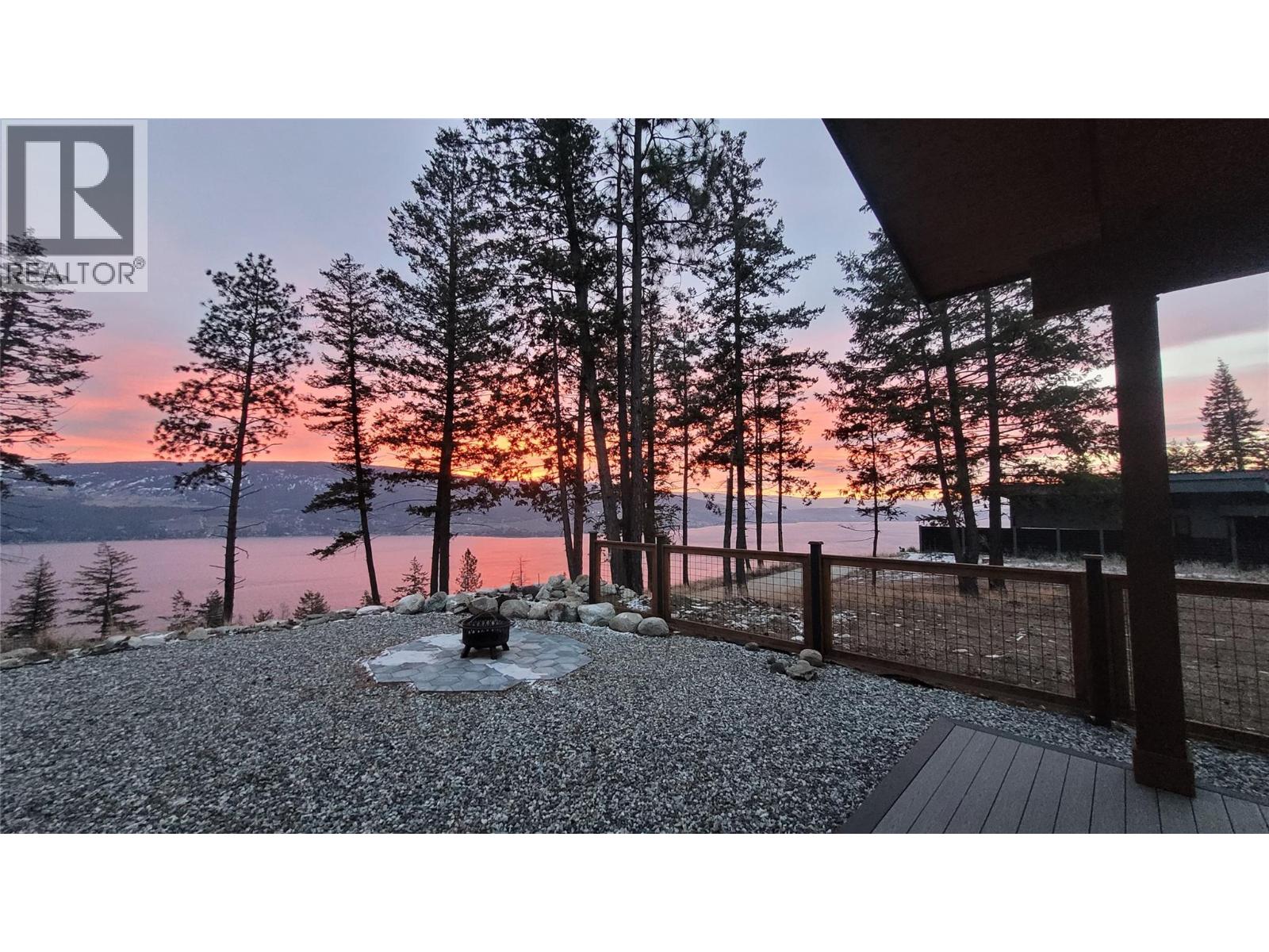 7235 Dunwaters Road, Kelowna, British Columbia  V1Z 3W4 - Photo 43 - 10389942
