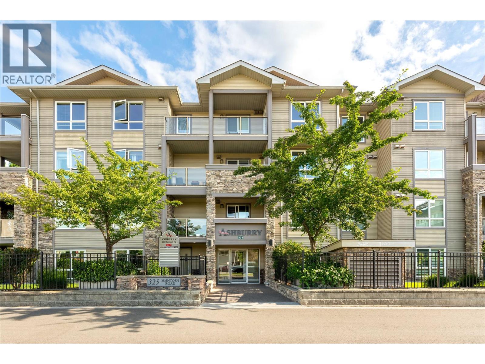 325 Mcintosh Road Unit# 1108, Kelowna, British Columbia  V1X 2C6 - Photo 1 - 10389932
