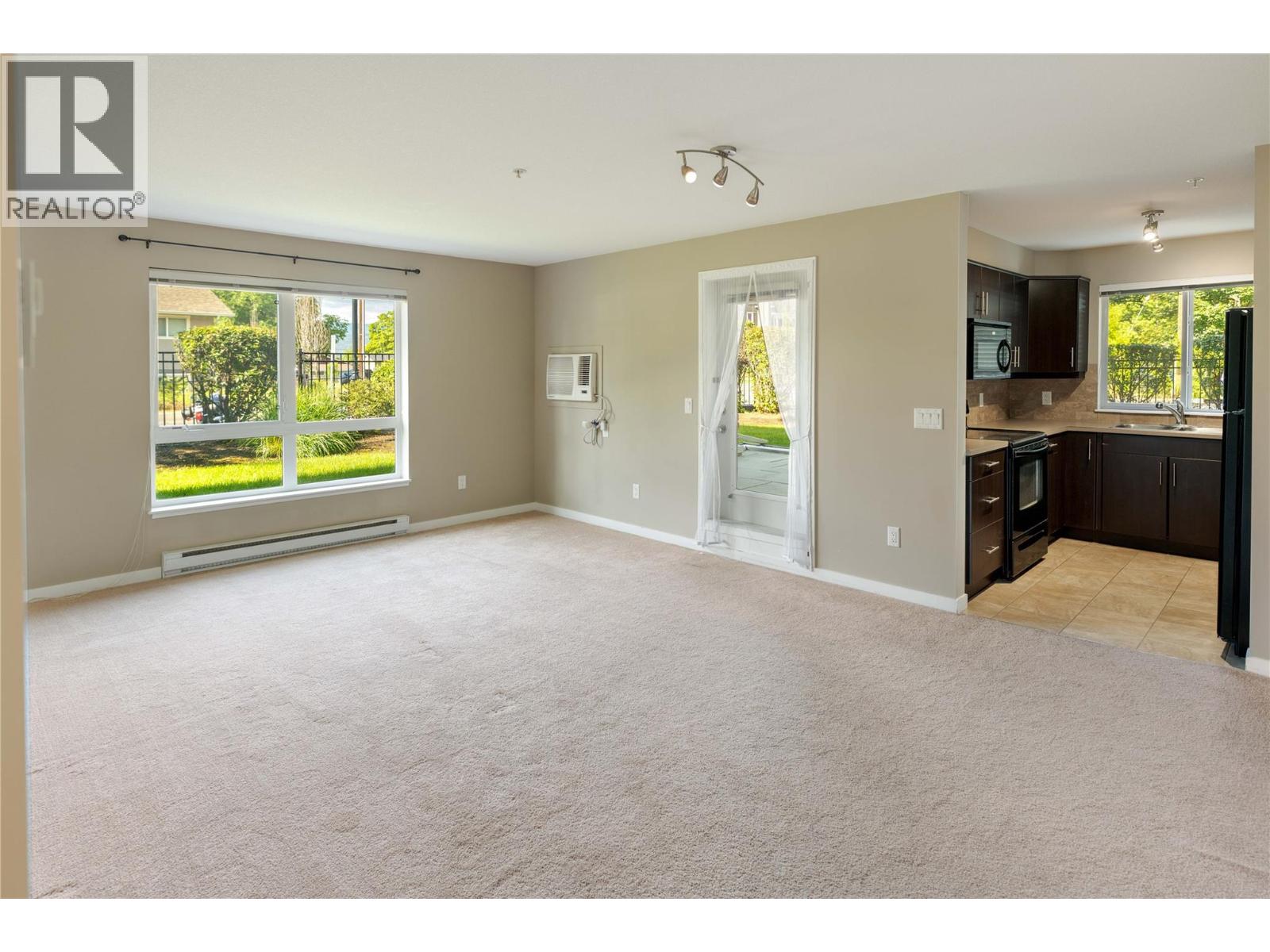 325 Mcintosh Road Unit# 1108, Kelowna, British Columbia  V1X 2C6 - Photo 6 - 10389932