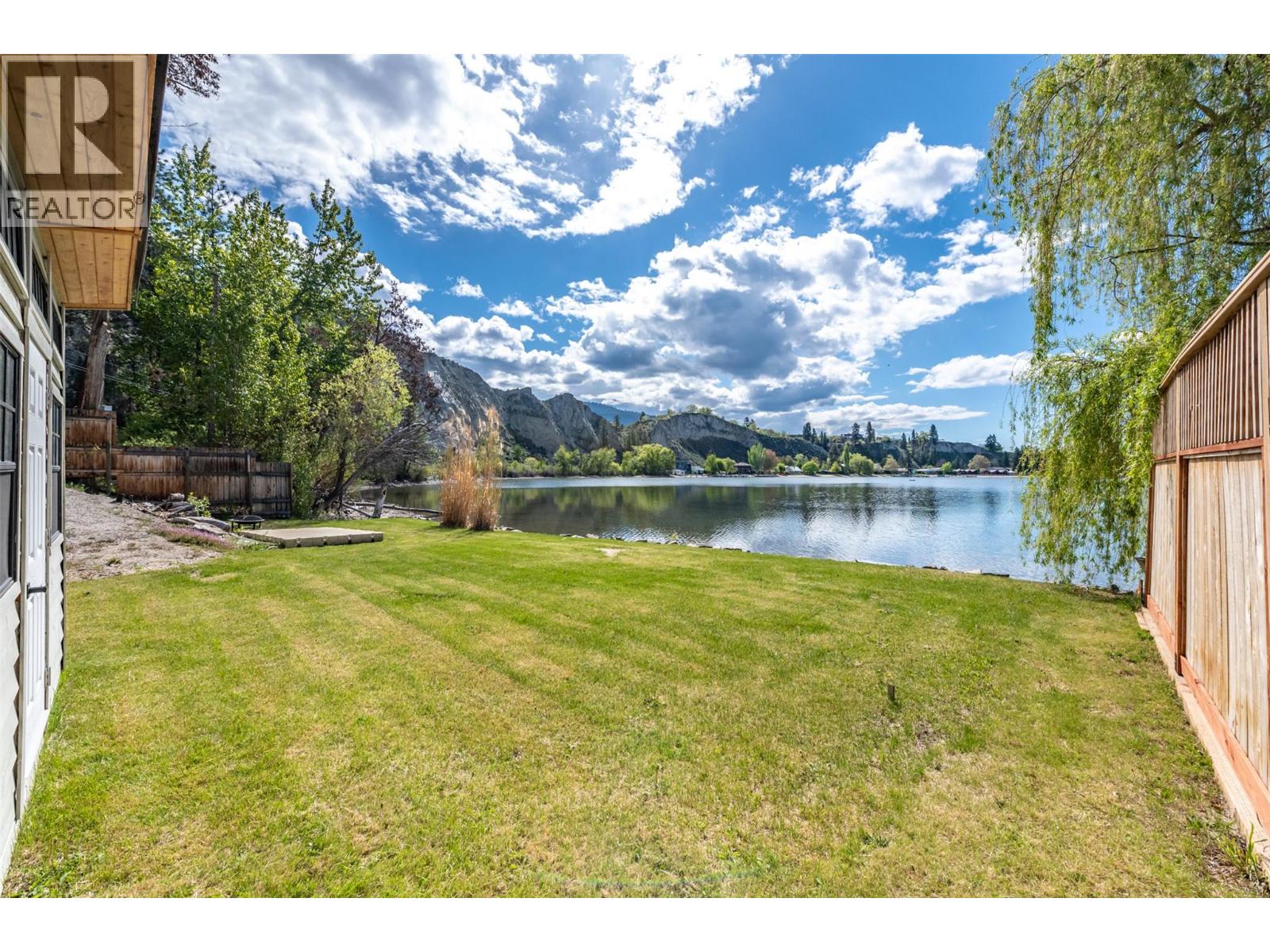 4535 Mill Road, Naramata, British Columbia  V0H 1N1 - Photo 2 - 10389712