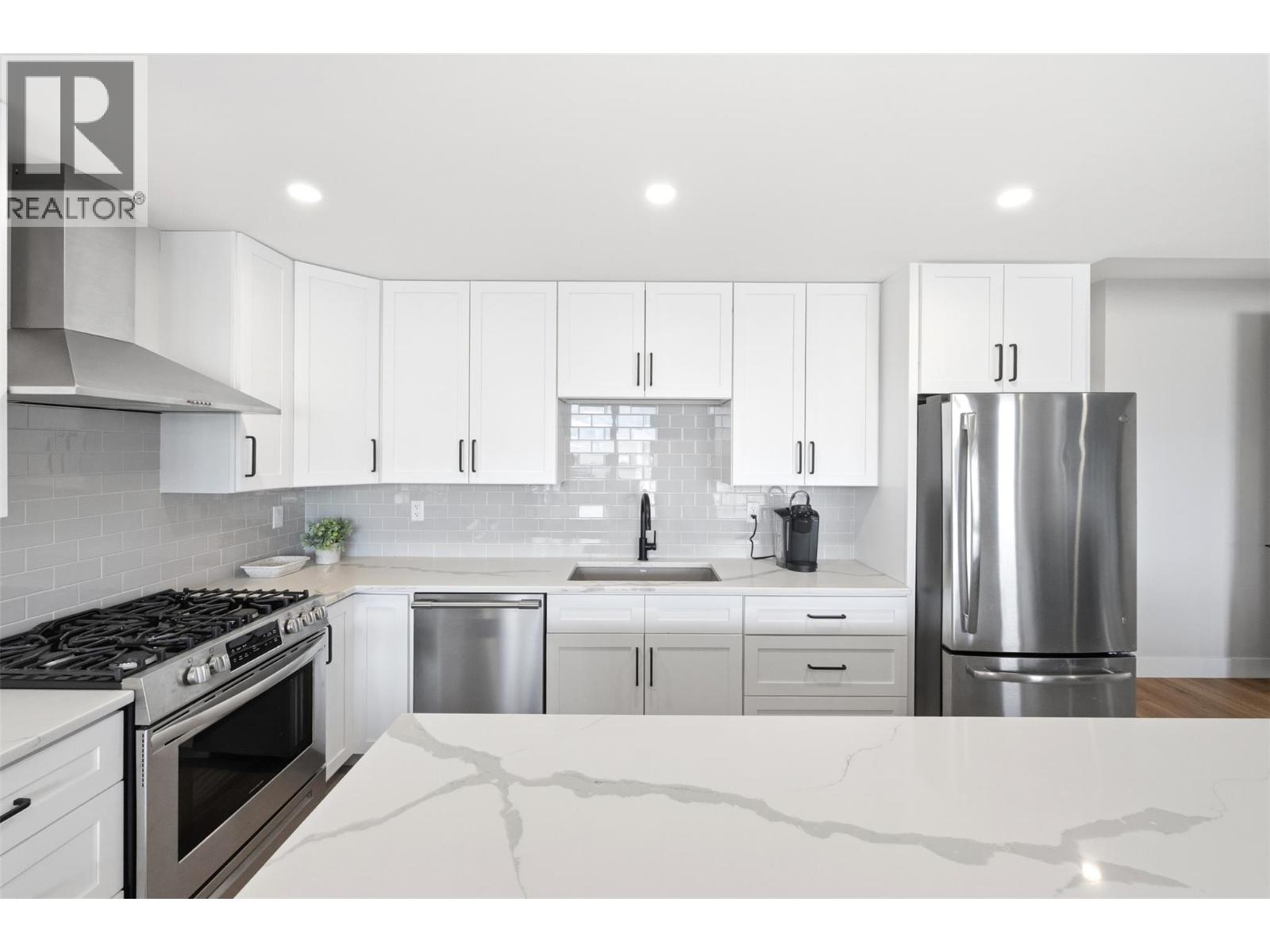 3803 Torrey Pines Drive, Osoyoos, British Columbia  V0H 1V4 - Photo 57 - 10390227