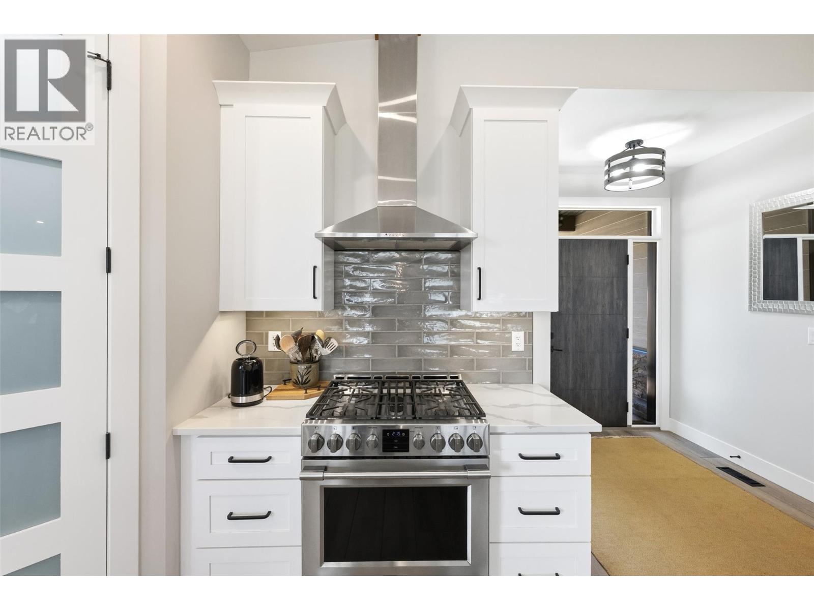 3803 Torrey Pines Drive, Osoyoos, British Columbia  V0H 1V4 - Photo 6 - 10390227