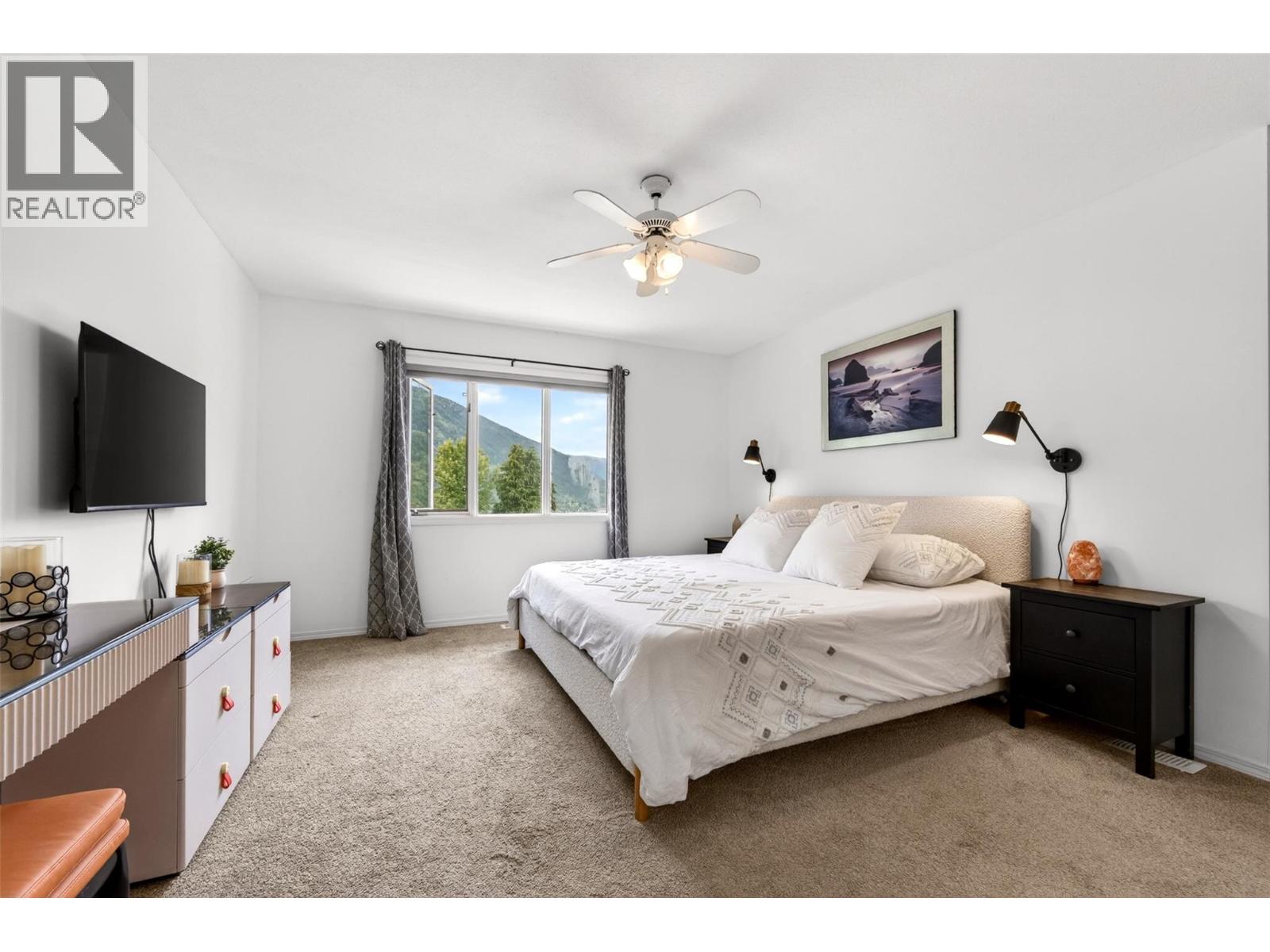604 Innes Street W, Nelson, British Columbia  V1L 3J3 - Photo 19 - 10390315