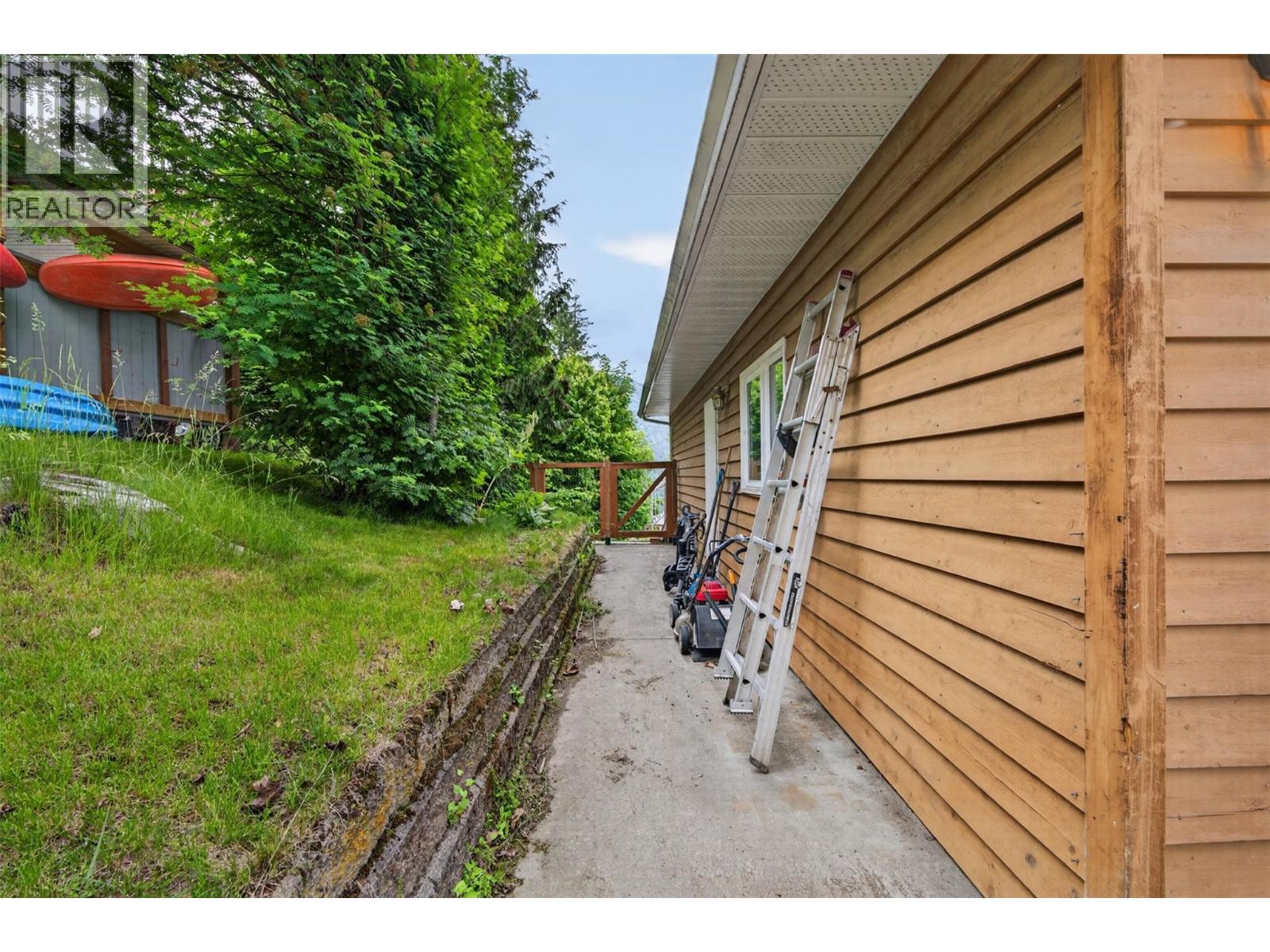 604 Innes Street W, Nelson, British Columbia  V1L 3J3 - Photo 62 - 10390315