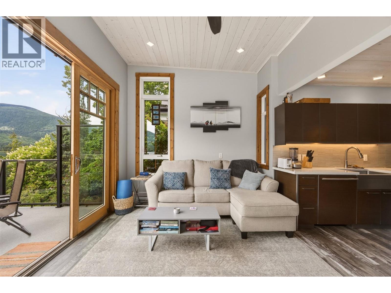 6506 Littlewood Road, Nelson, British Columbia  V1L 6S1 - Photo 10 - 10390303