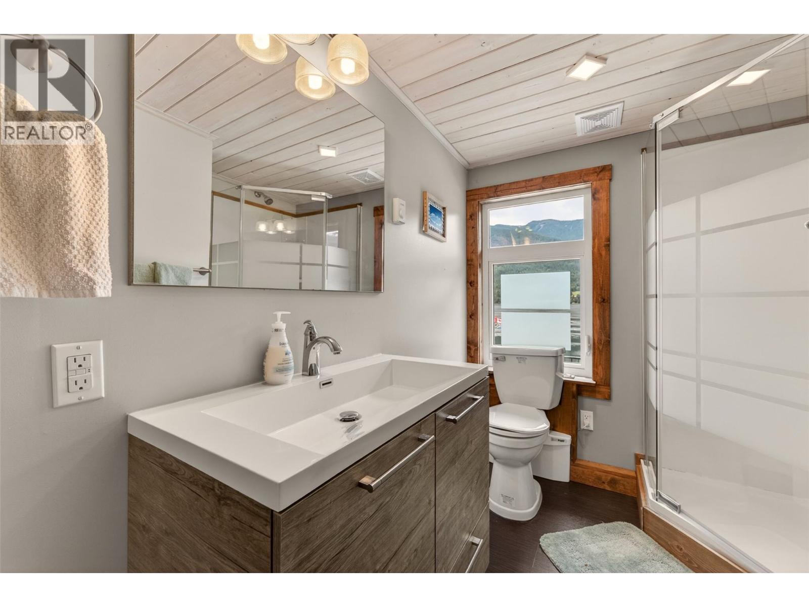 6506 Littlewood Road, Nelson, British Columbia  V1L 6S1 - Photo 20 - 10390303