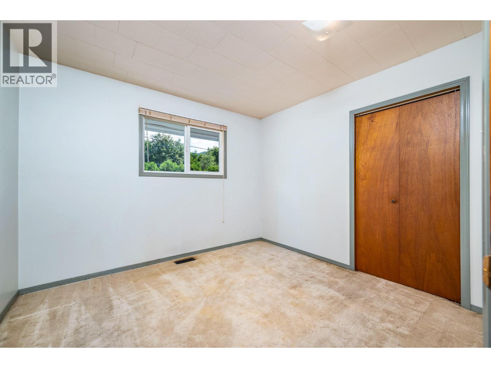 2705 Dunn Road, Armstrong, British Columbia  V4Y 0C8 - Photo 10 - 10389709