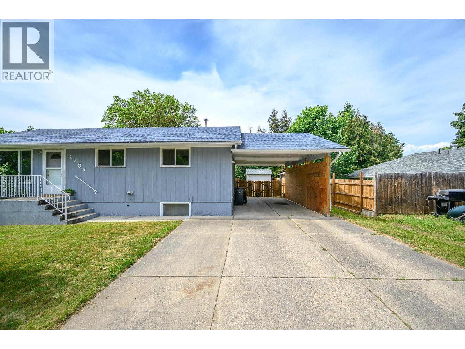 2705 Dunn Road, Armstrong, British Columbia  V4Y 0C8 - Photo 4 - 10389709