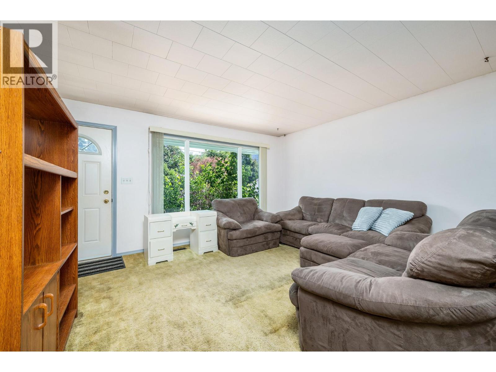 2705 Dunn Road, Armstrong, British Columbia  V4Y 0C8 - Photo 6 - 10389709