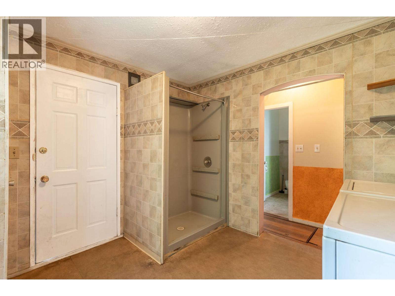 3905 26 Street, Vernon, British Columbia  V1T 3J2 - Photo 28 - 10369096