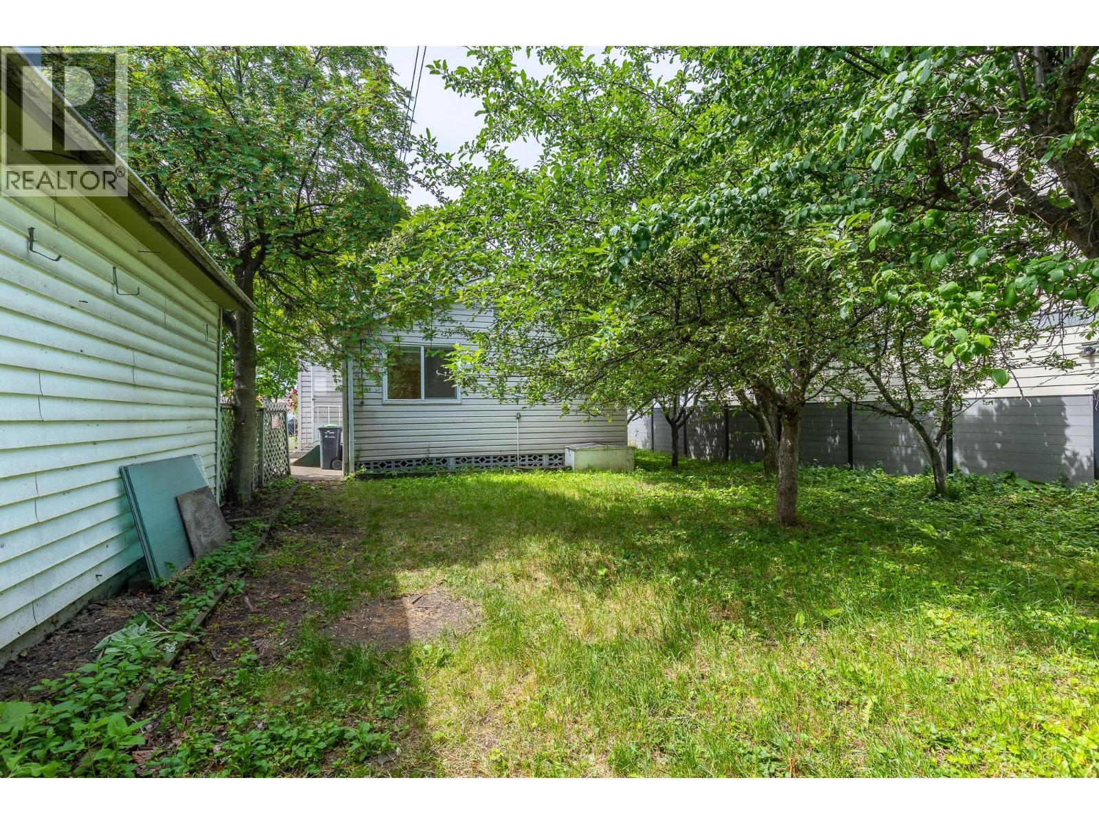3905 26 Street, Vernon, British Columbia  V1T 3J2 - Photo 32 - 10369096