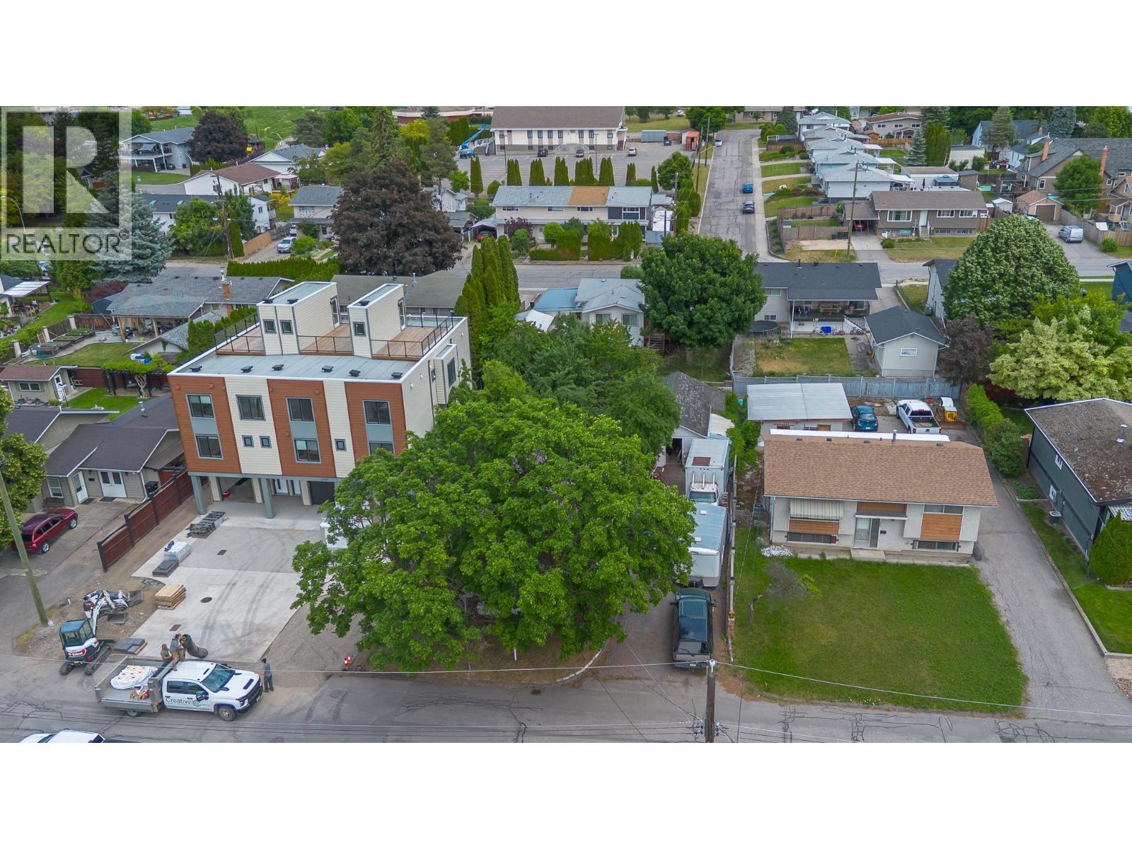 3905 26 Street, Vernon, British Columbia  V1T 3J2 - Photo 5 - 10369096