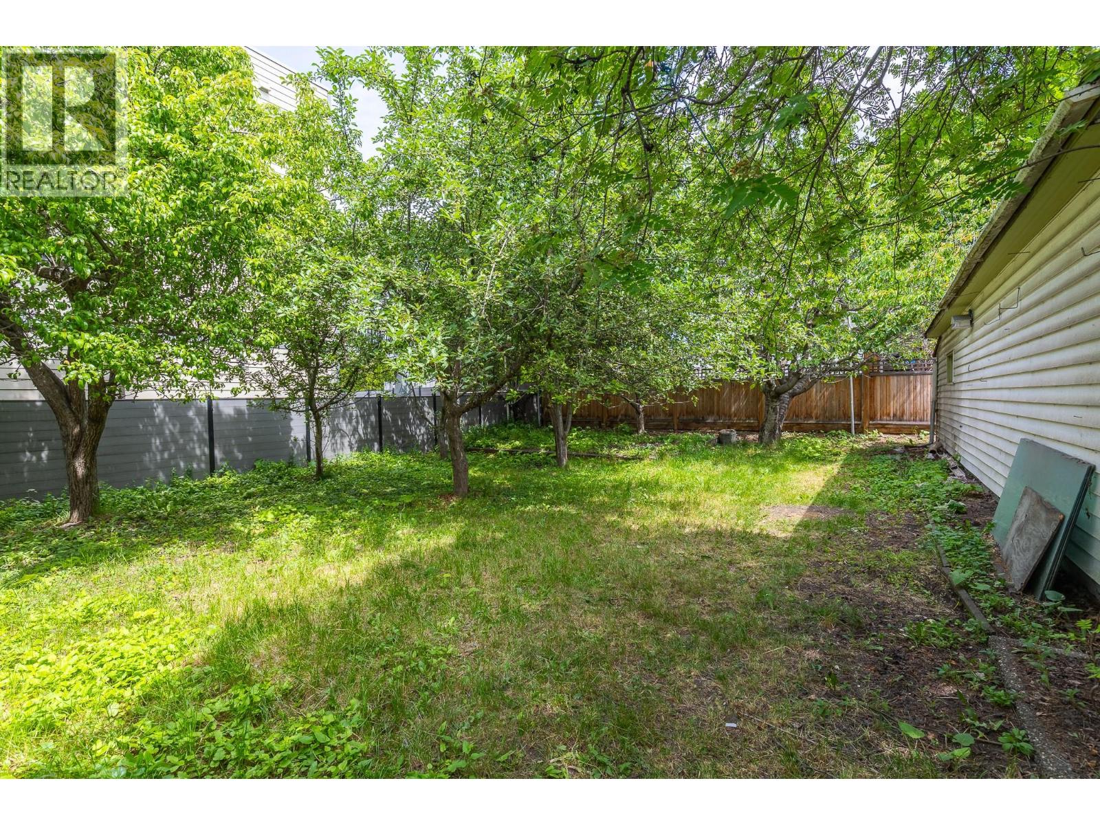 3905 26 Street, Vernon, British Columbia  V1T 3J2 - Photo 9 - 10369096